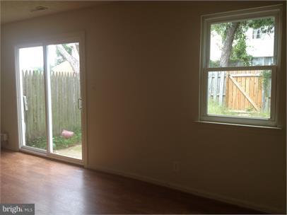 STAFFORD OAKS - Residential Lease