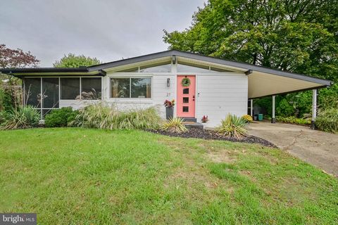 Photo of 27 Naomi Avenue, LANDISVILLE, PA 17538 (MLS # PALA2077756)