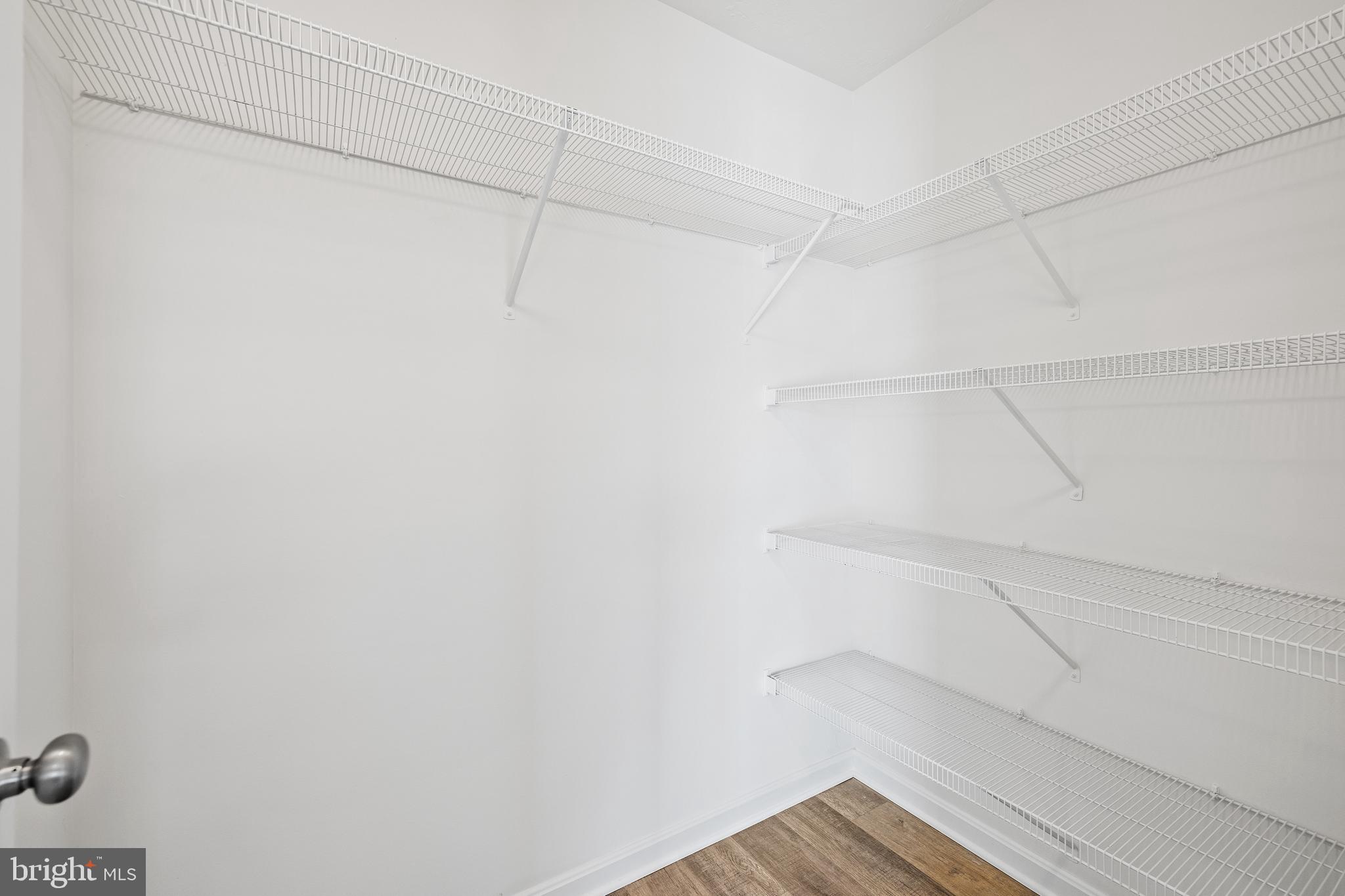 FRANKLIN SQUARE - Residential Lease