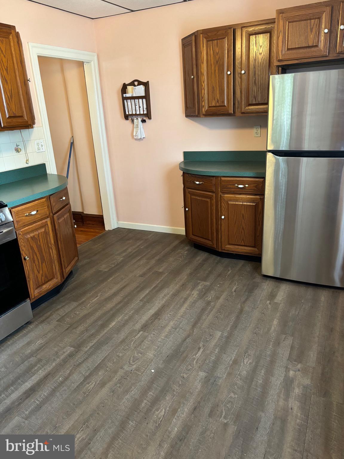 ROXBOROUGH - Residential