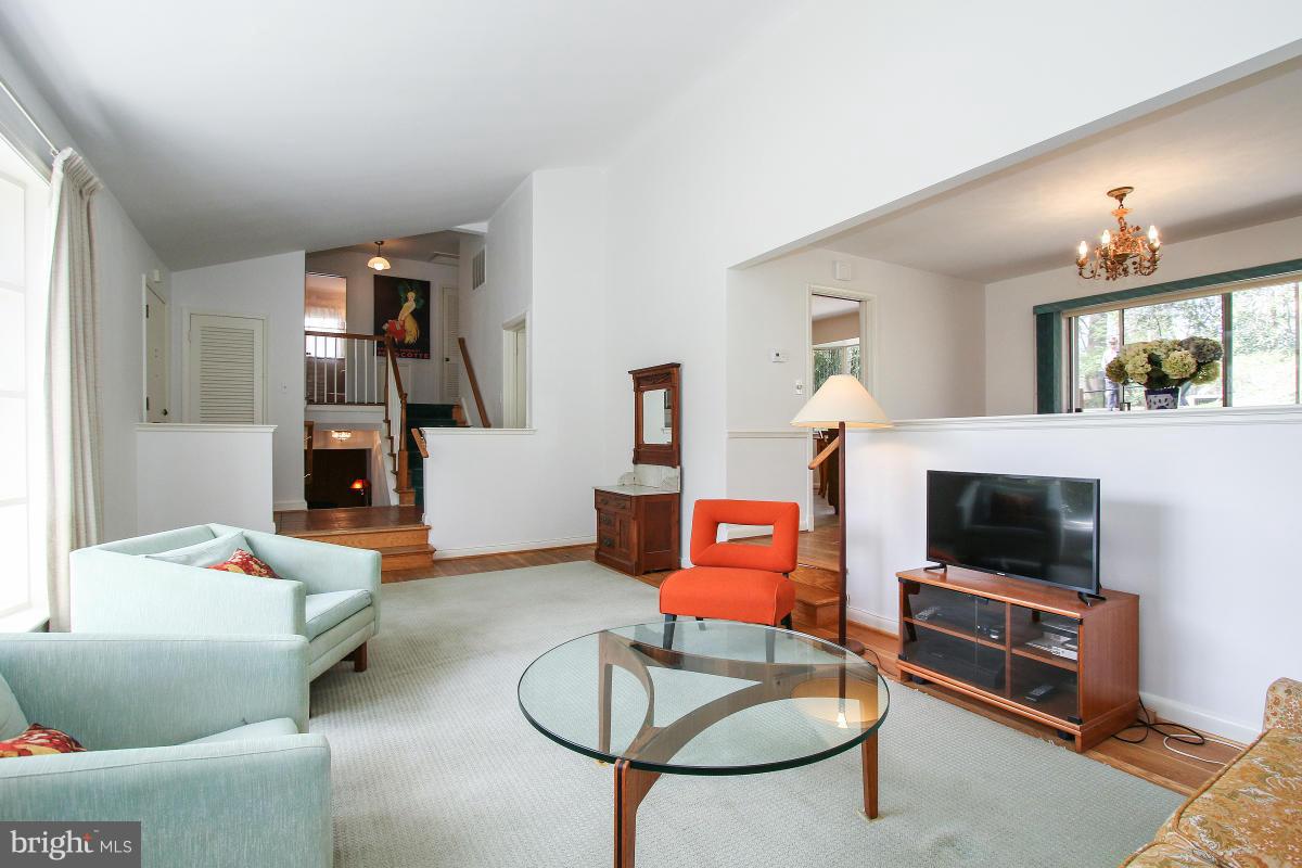 KENWOOD PARK - Residential