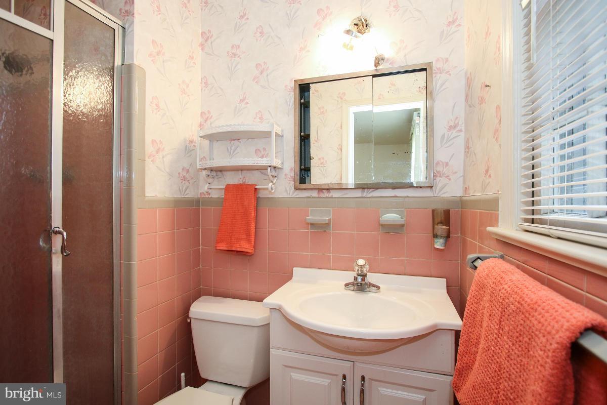 KENWOOD PARK - Residential