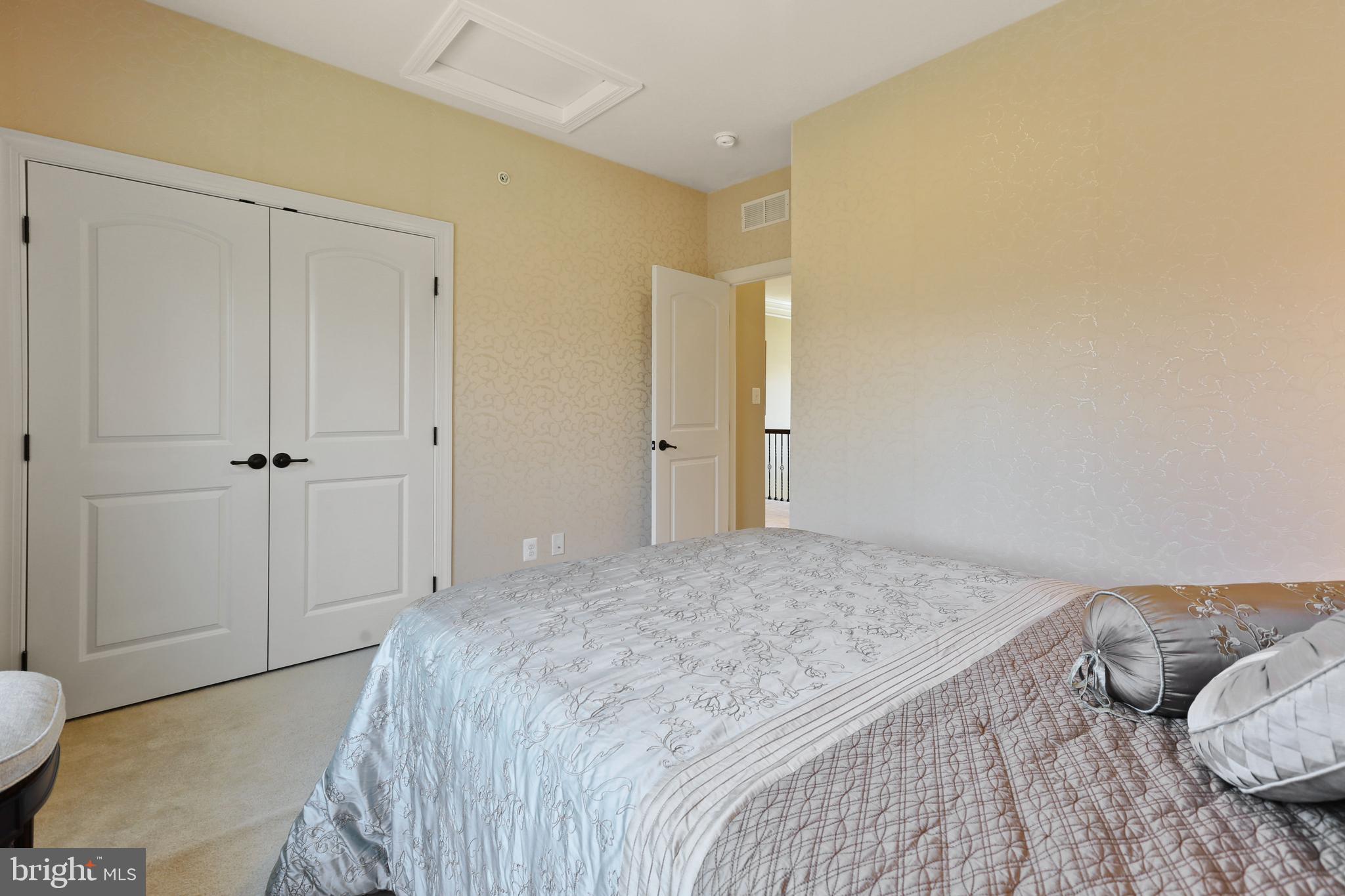 WATERFORD PRESERVE - Residential