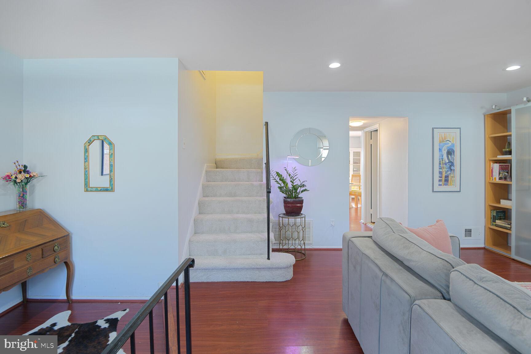 PHEASANT RUN - Residential