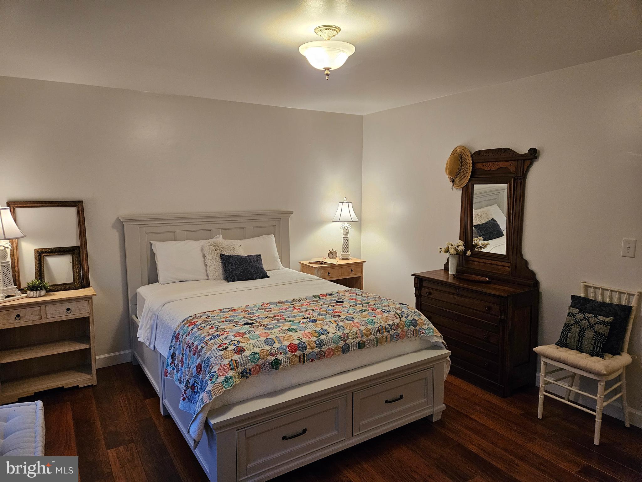 SUTTON - Residential