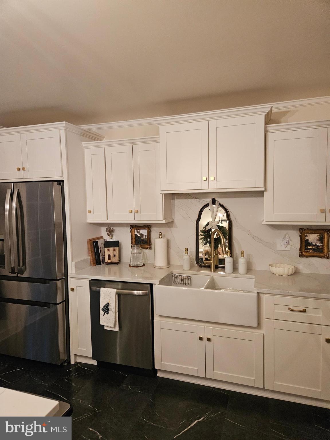 SUTTON - Residential