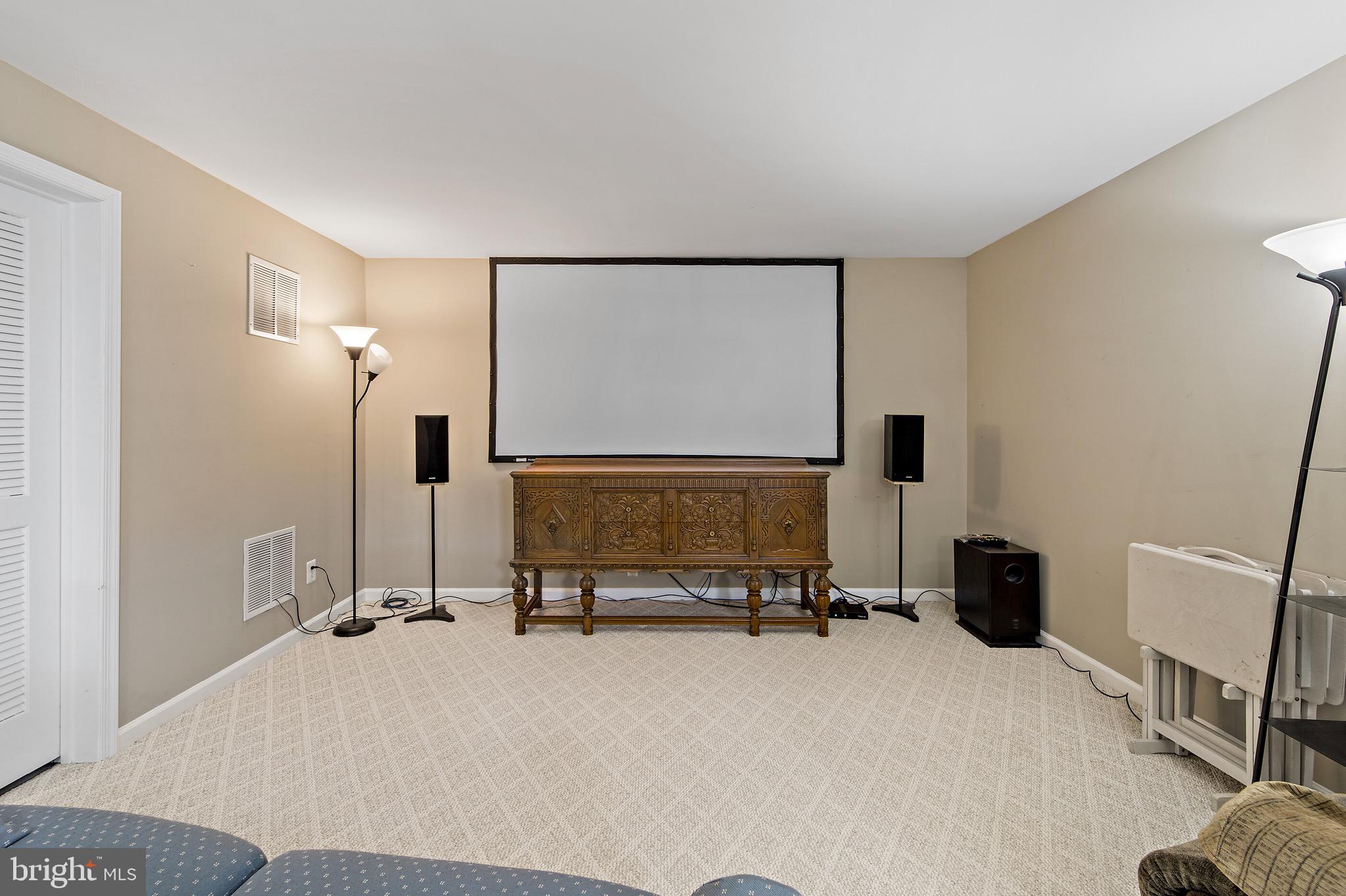 BRAEMAR-TARTAN VILLAGE - Residential