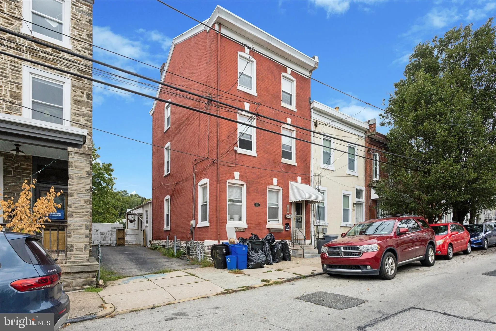 Philadelphia, Pennsylvania 19127, United States, 2 Bedrooms Bedrooms, ,1 BathroomBathrooms,Residential,Active,85374