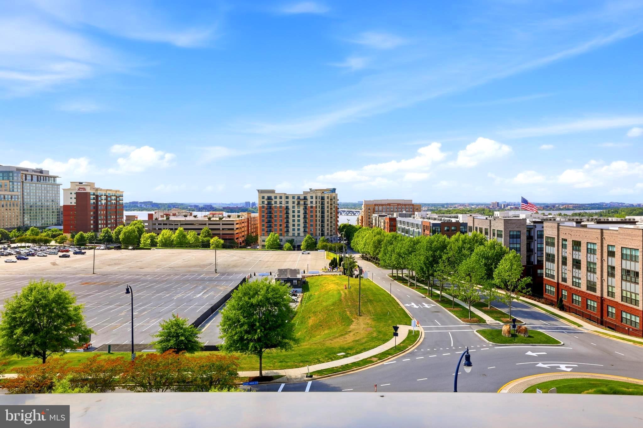 500 RIVERSAIL LANE 438