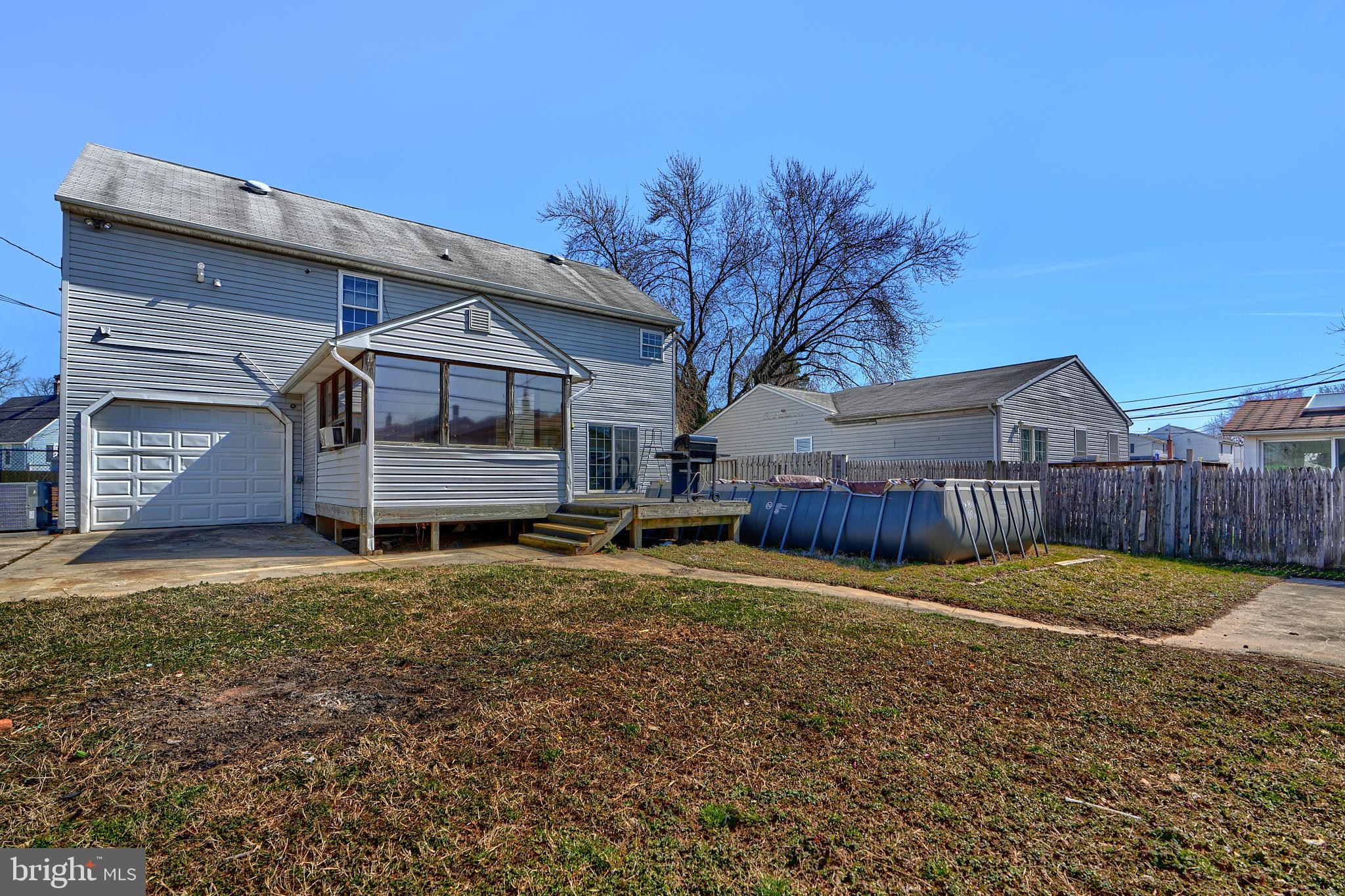 ELMWOOD - Residential