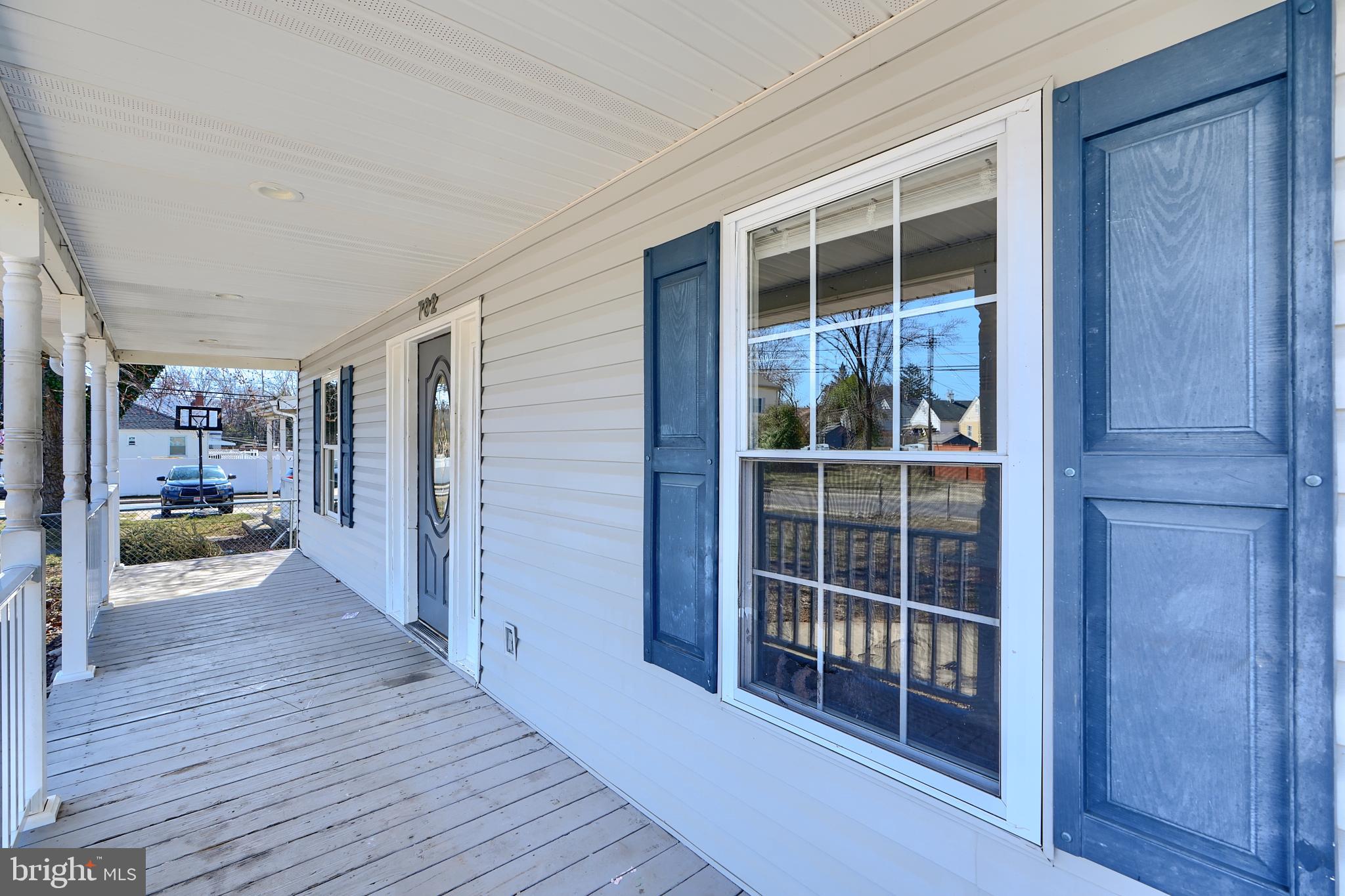 ELMWOOD - Residential