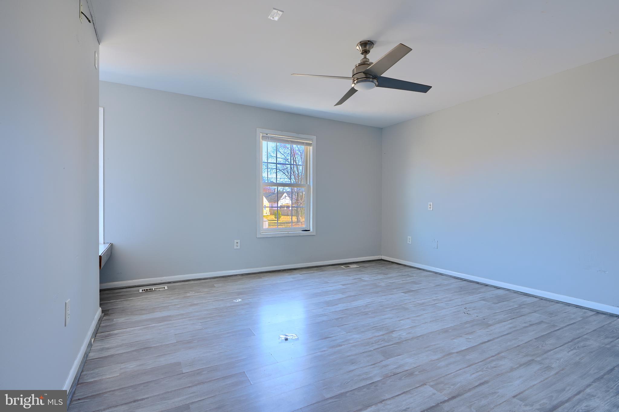 ELMWOOD - Residential