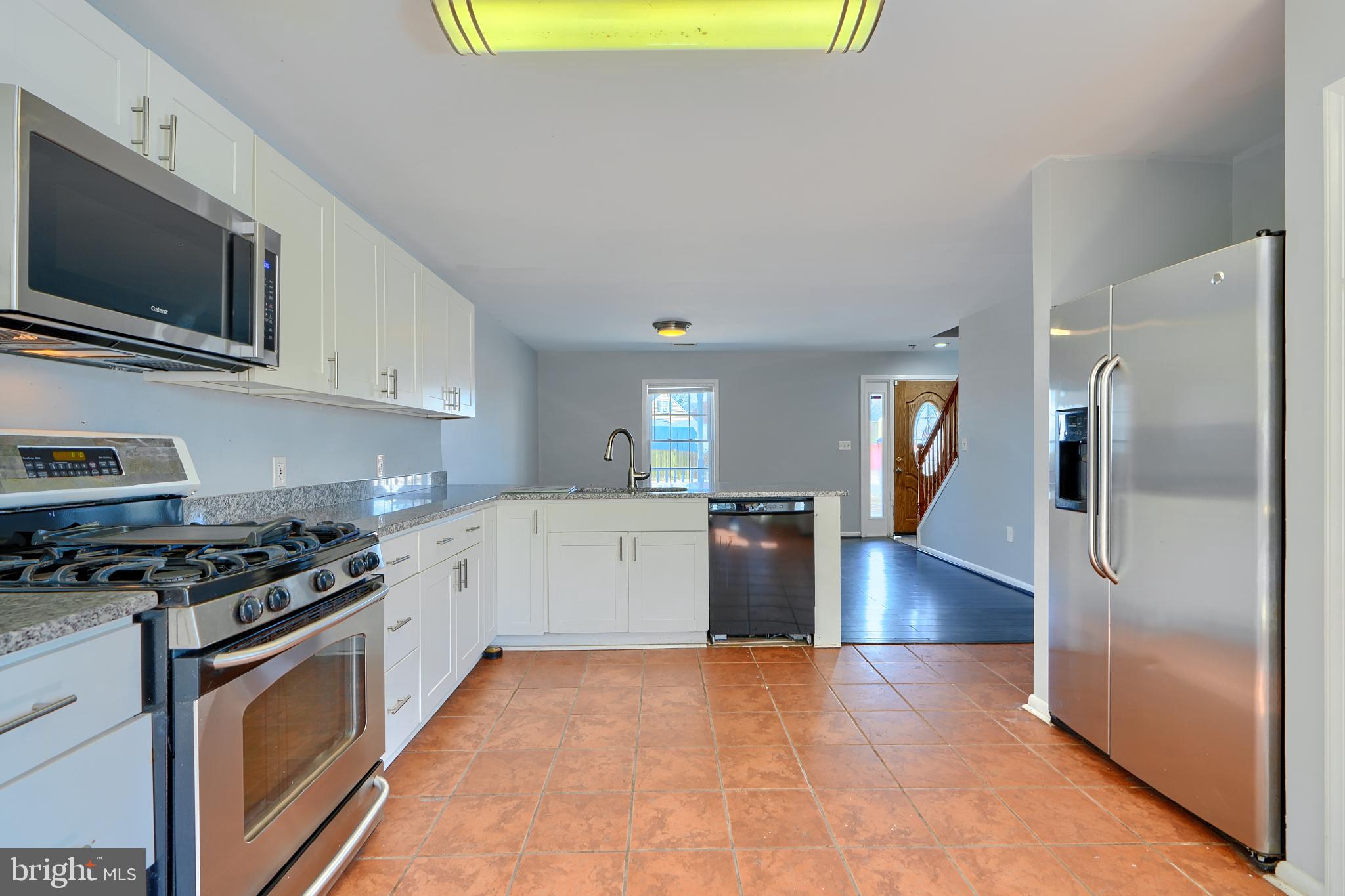 ELMWOOD - Residential