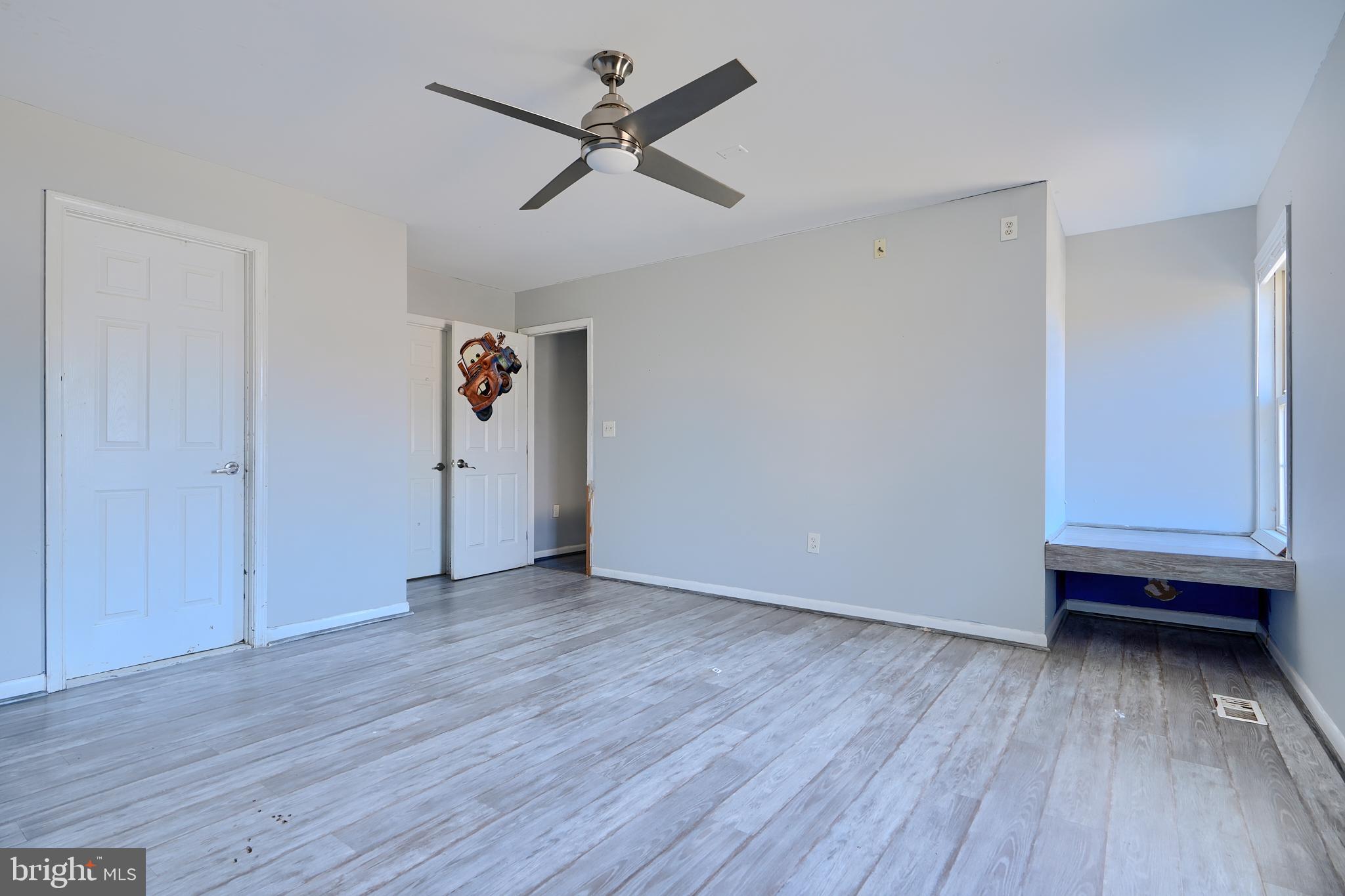 ELMWOOD - Residential