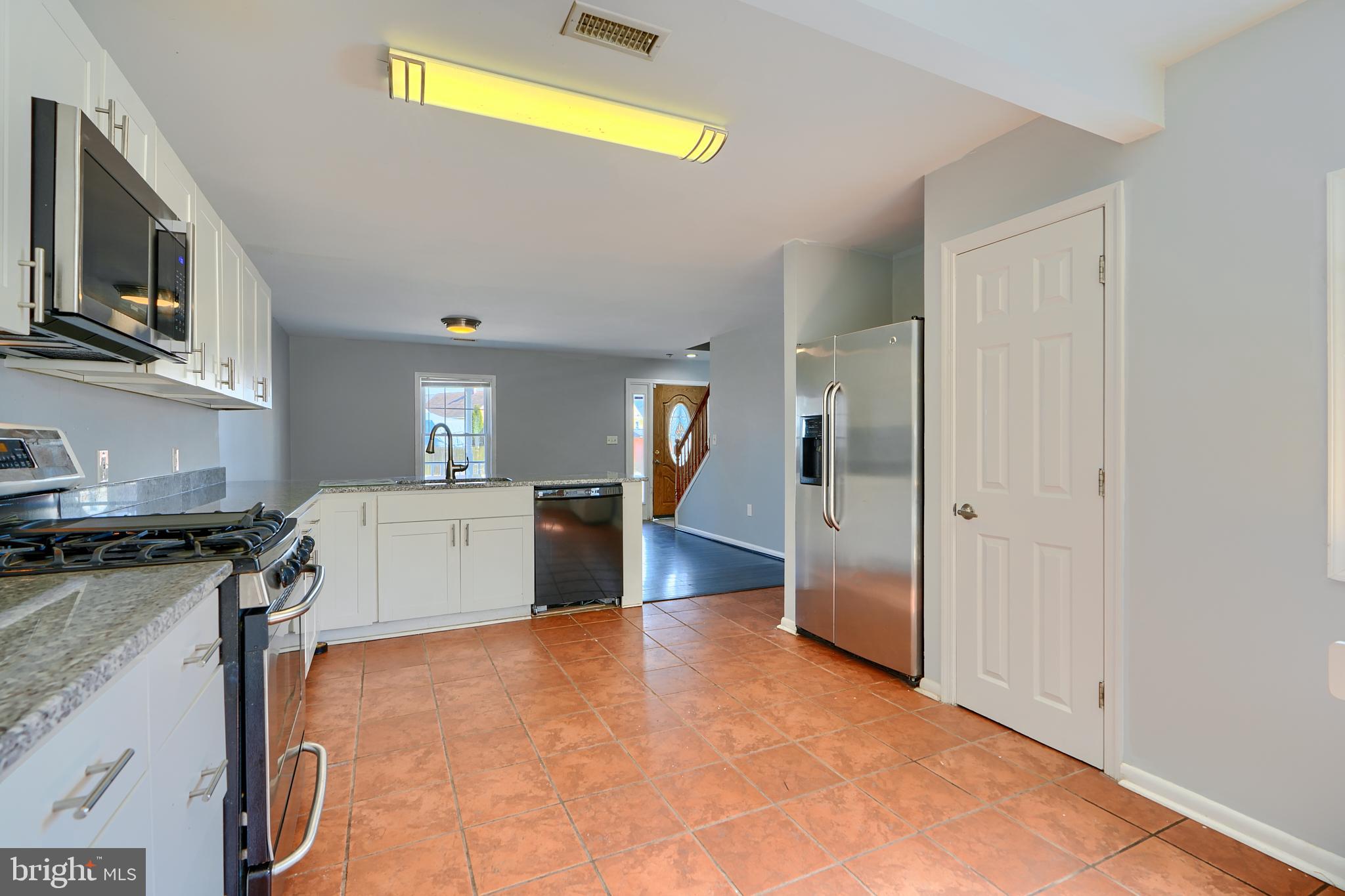 ELMWOOD - Residential