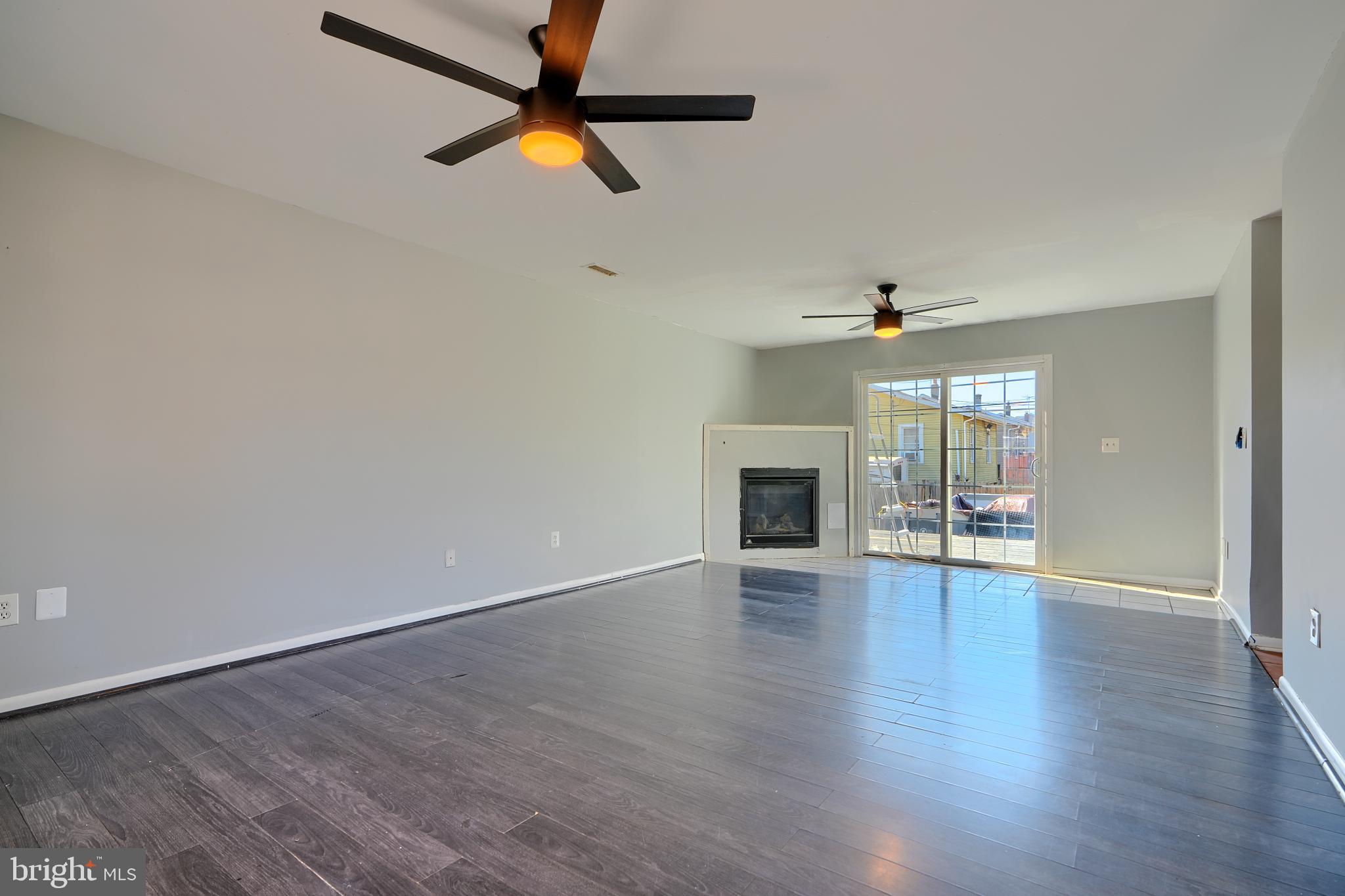 ELMWOOD - Residential