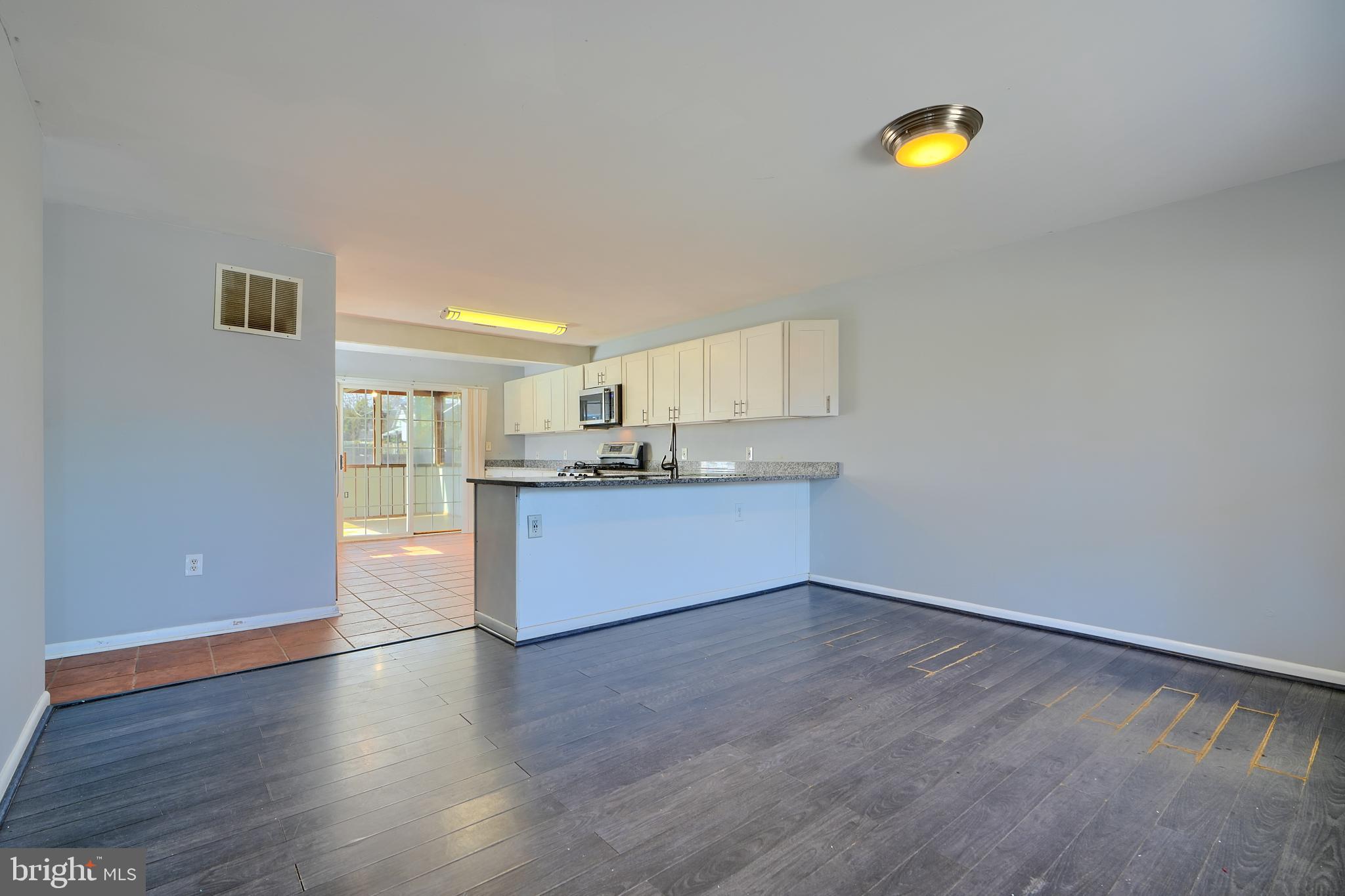 ELMWOOD - Residential