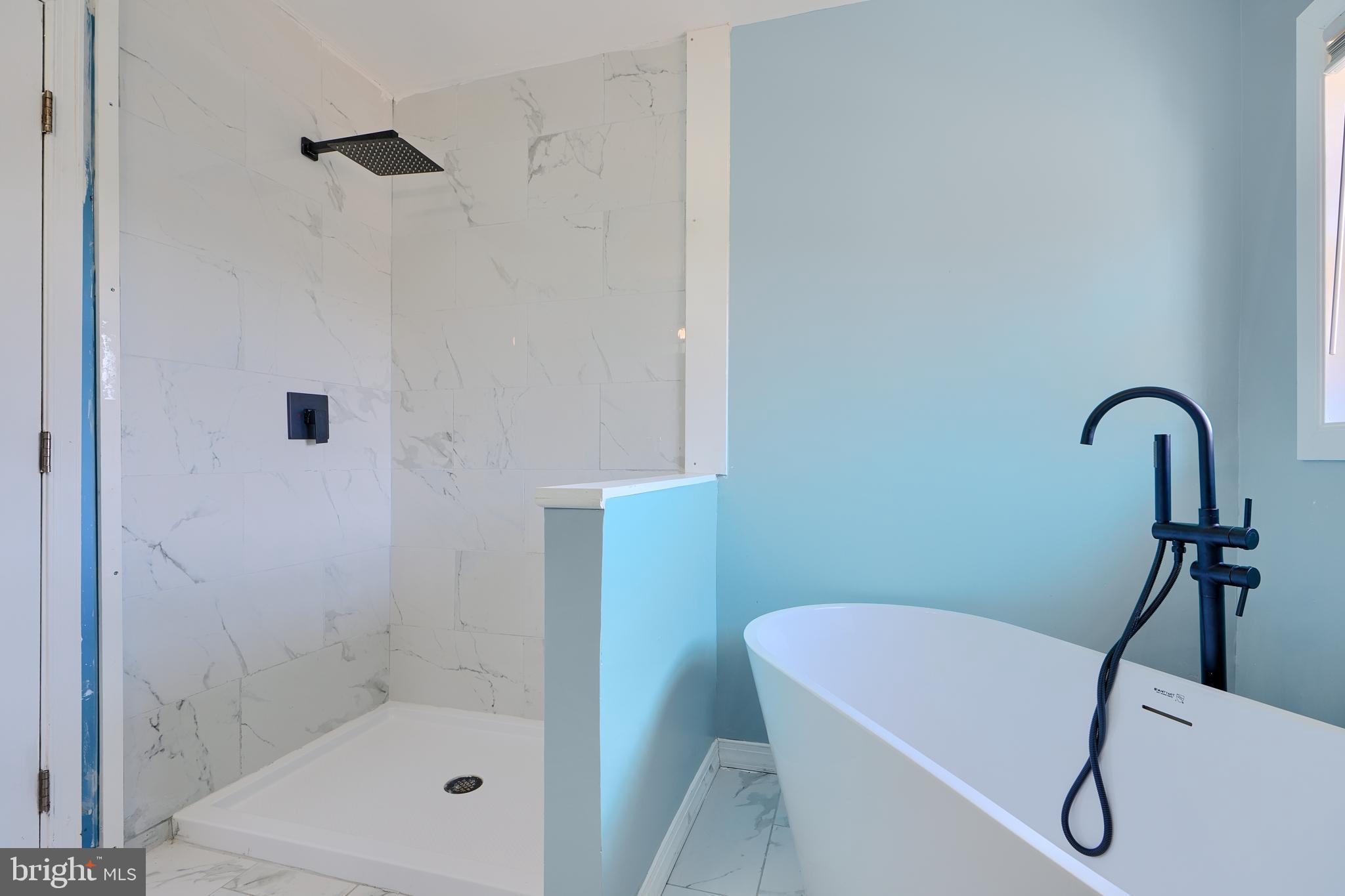 ELMWOOD - Residential