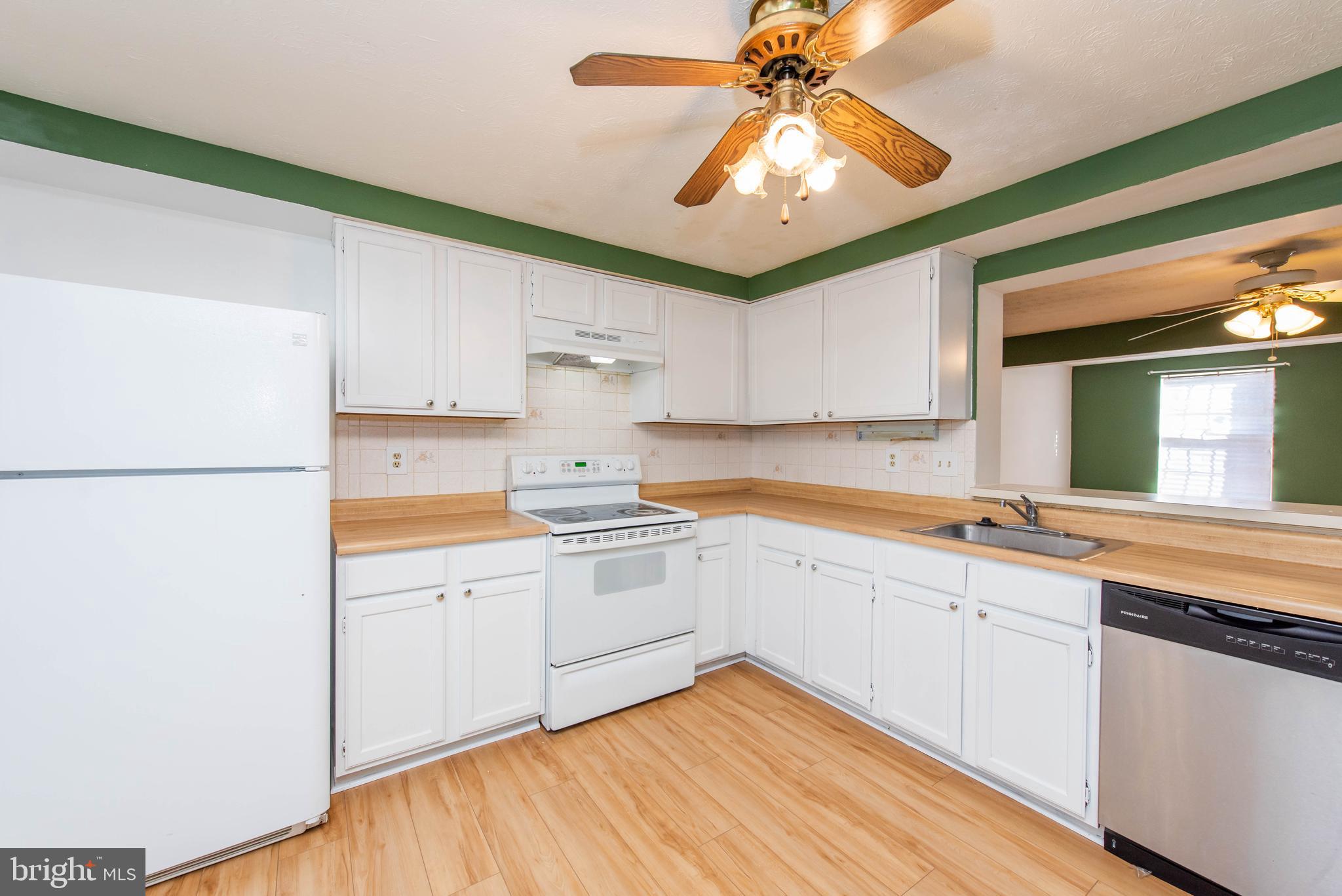 BEECH CREEK - Residential