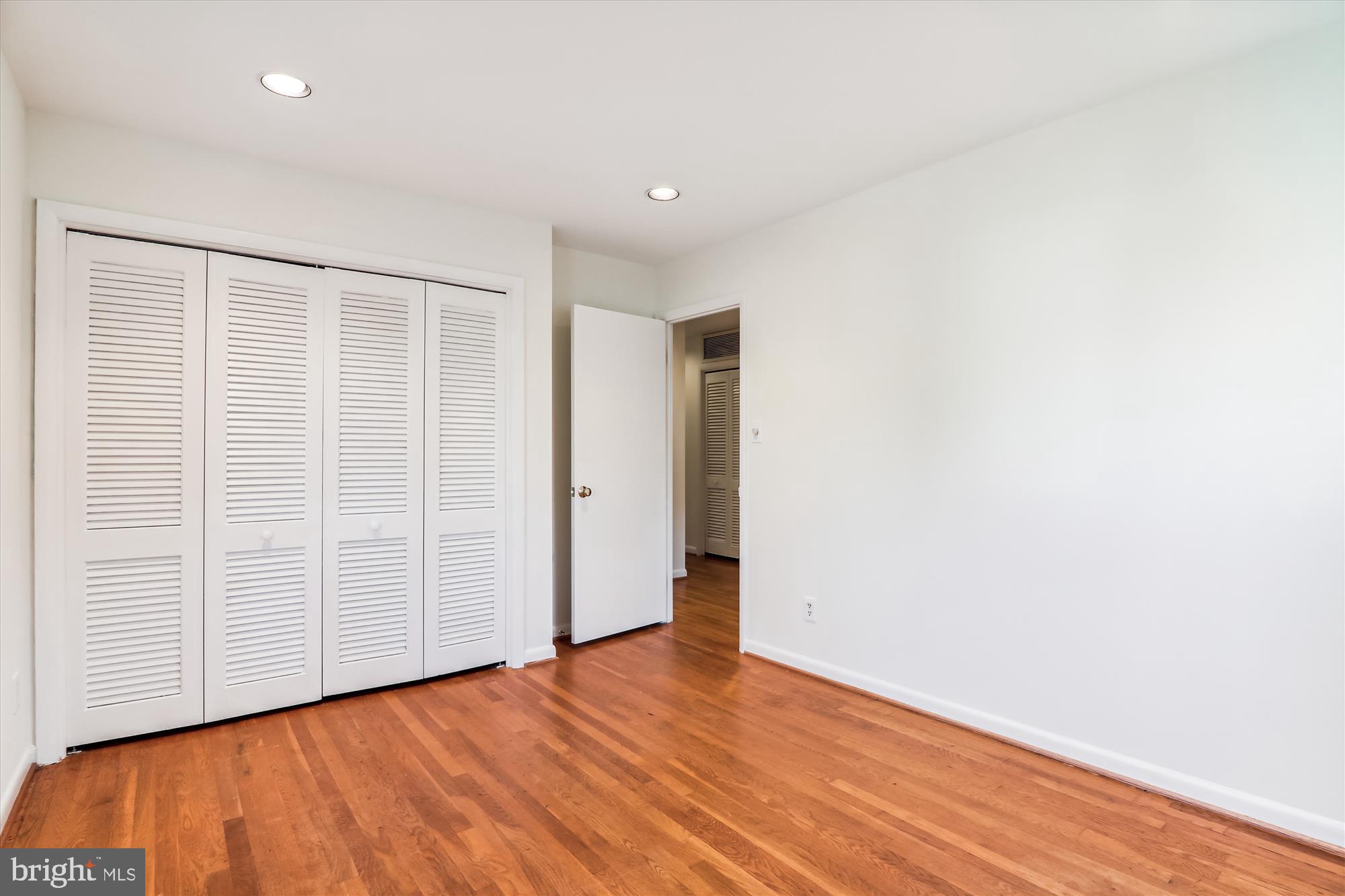 SPRINGBROOK TERRACE - Residential