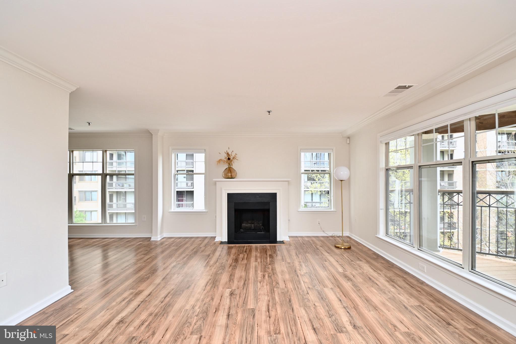 SAVOY PARK CONDOMINIUMS - Residential