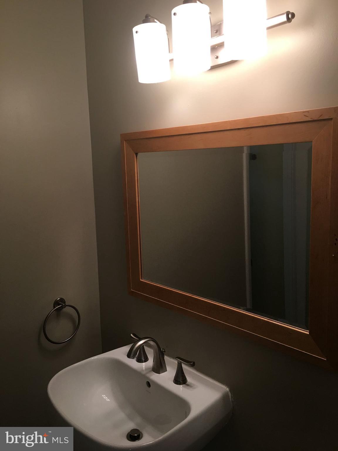 WOODHAVEN - Residential Lease