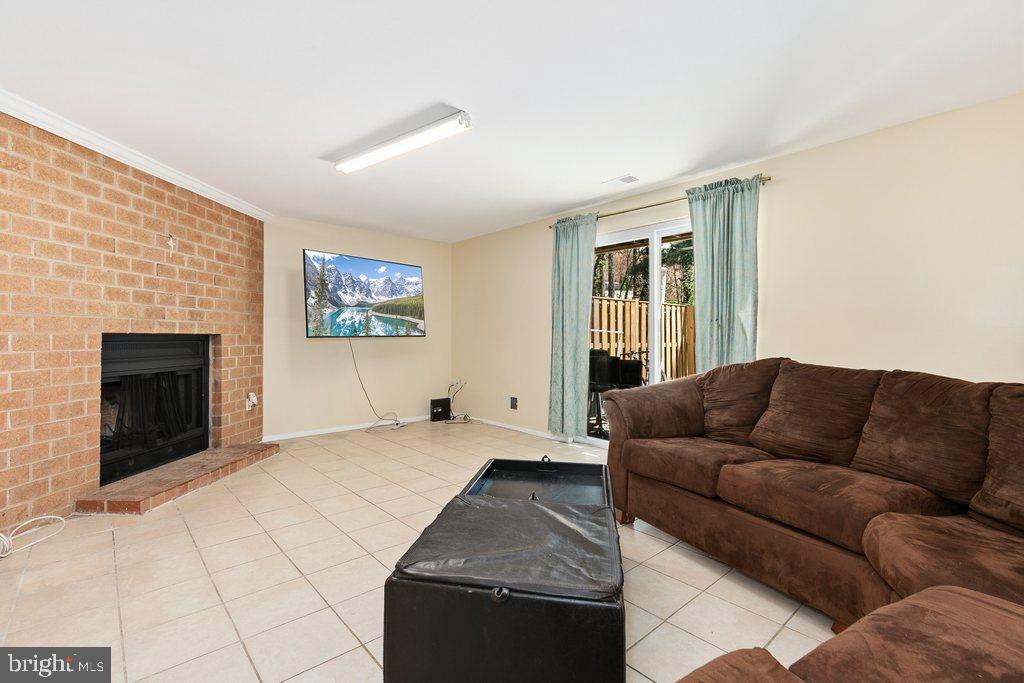 VILLAGE OF HICKORY RIDGE - Residential