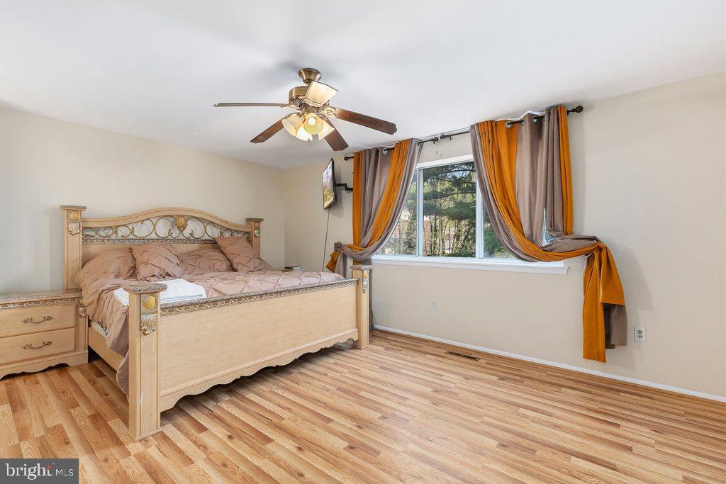 VILLAGE OF HICKORY RIDGE - Residential