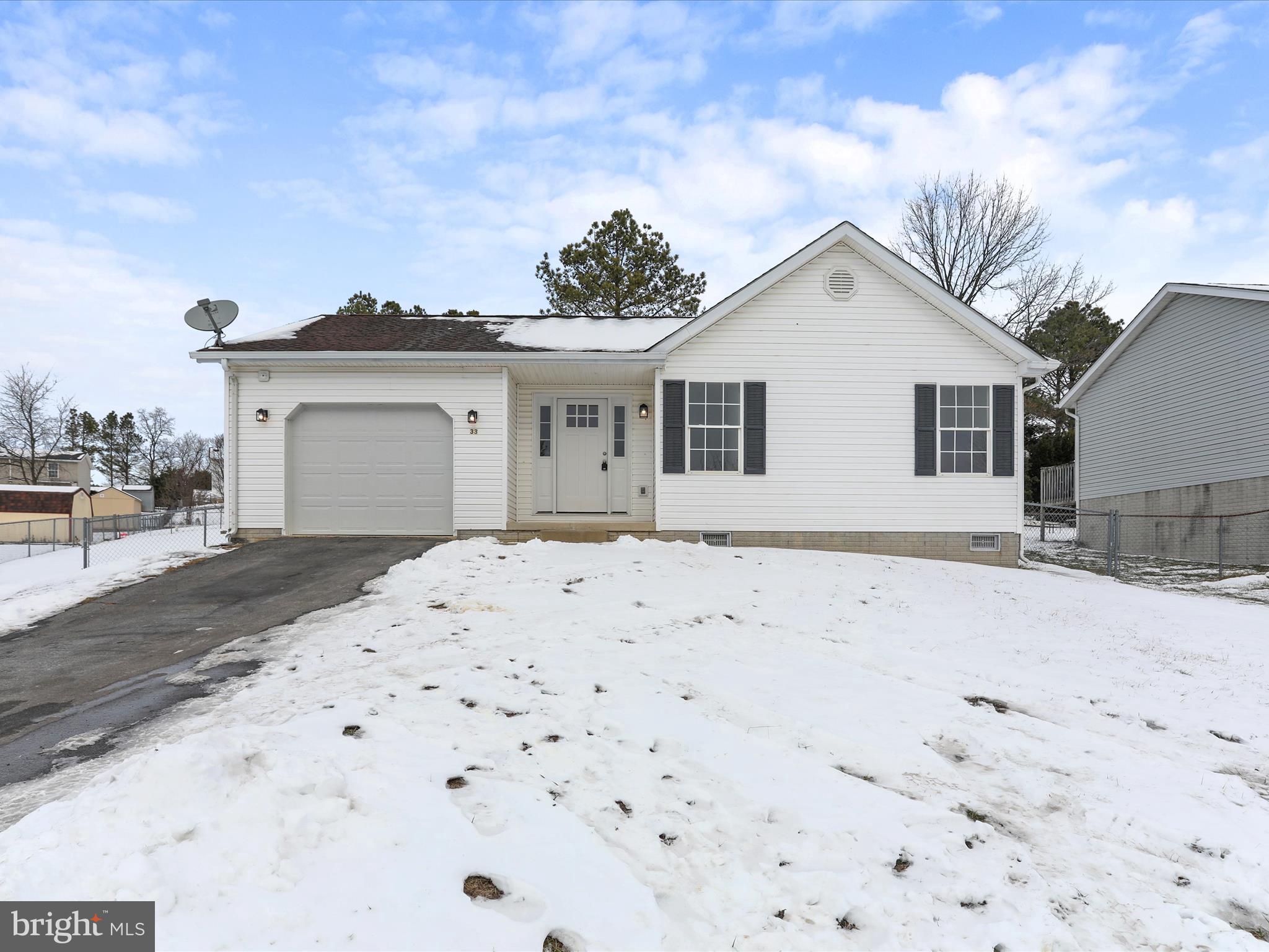 OPEQUON MEADOWS - Residential