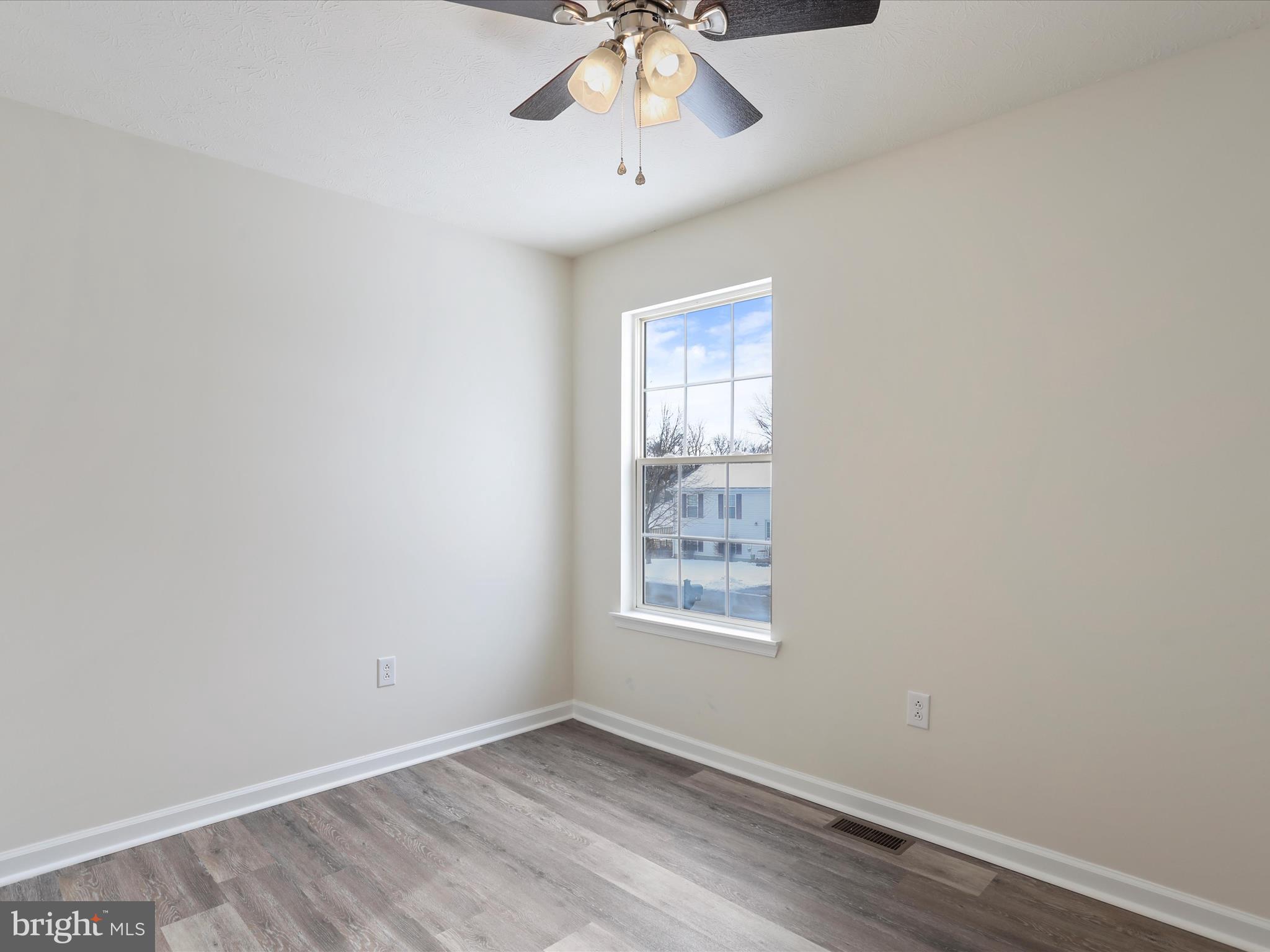 OPEQUON MEADOWS - Residential