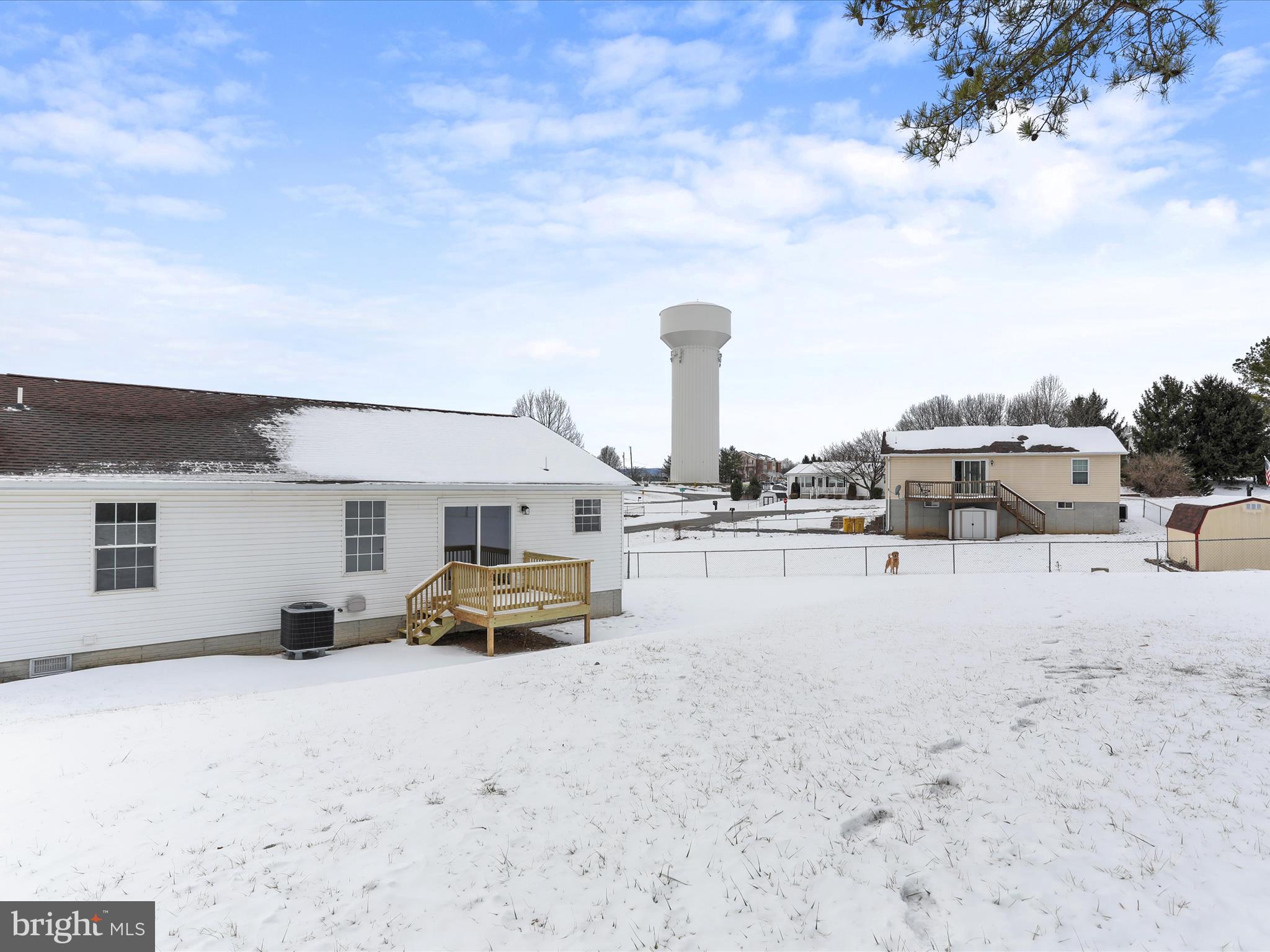 OPEQUON MEADOWS - Residential