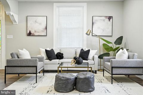 Photo of 1002 Beaumont Avenue, BALTIMORE, MD 21212 (MLS # MDBA2185972) Photo of 1002 Beaumont Avenue, BALTIMORE, MD 21212 (MLS # MDBA2185972)