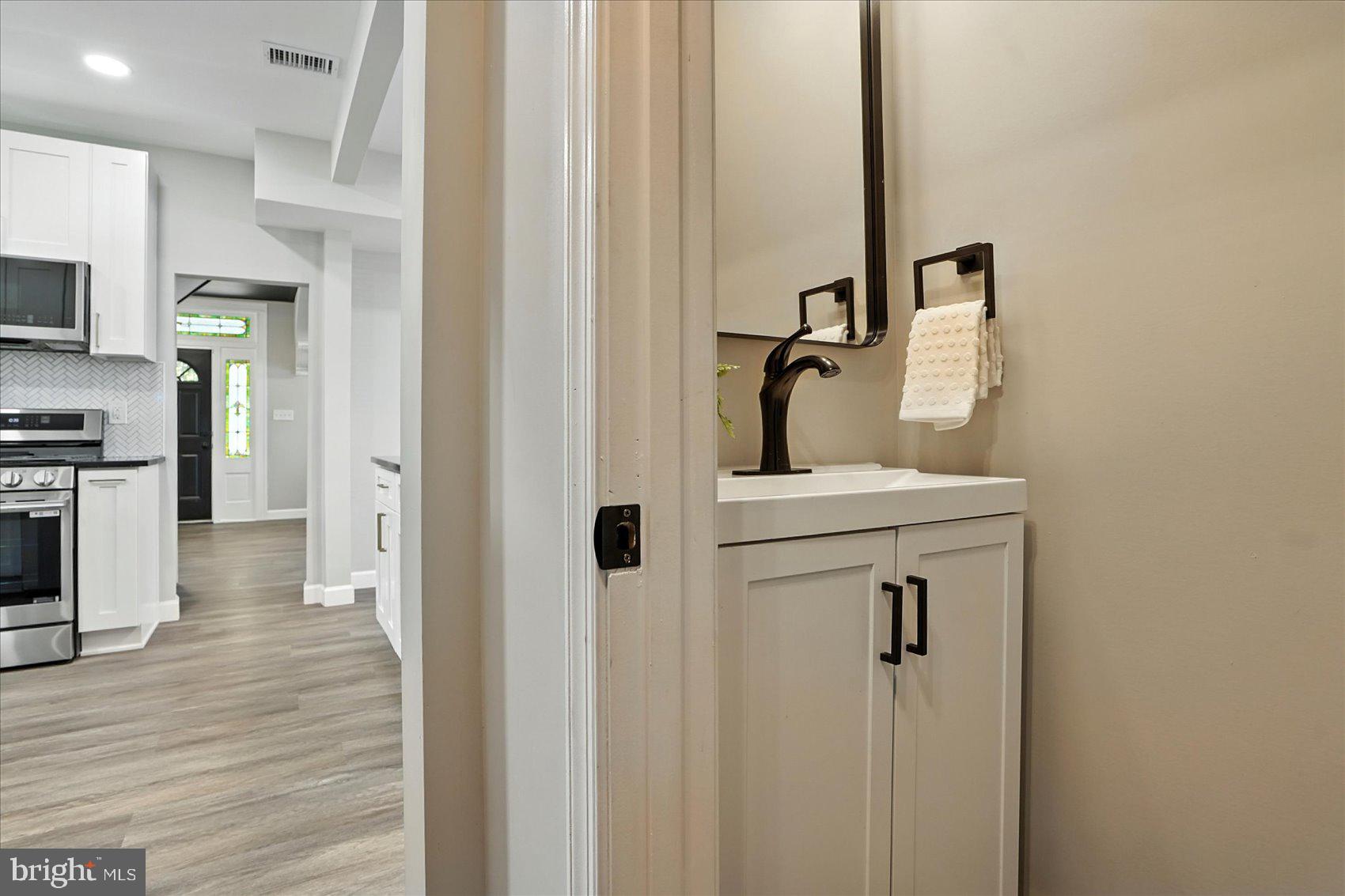 KENILWORTH PARK - Residential