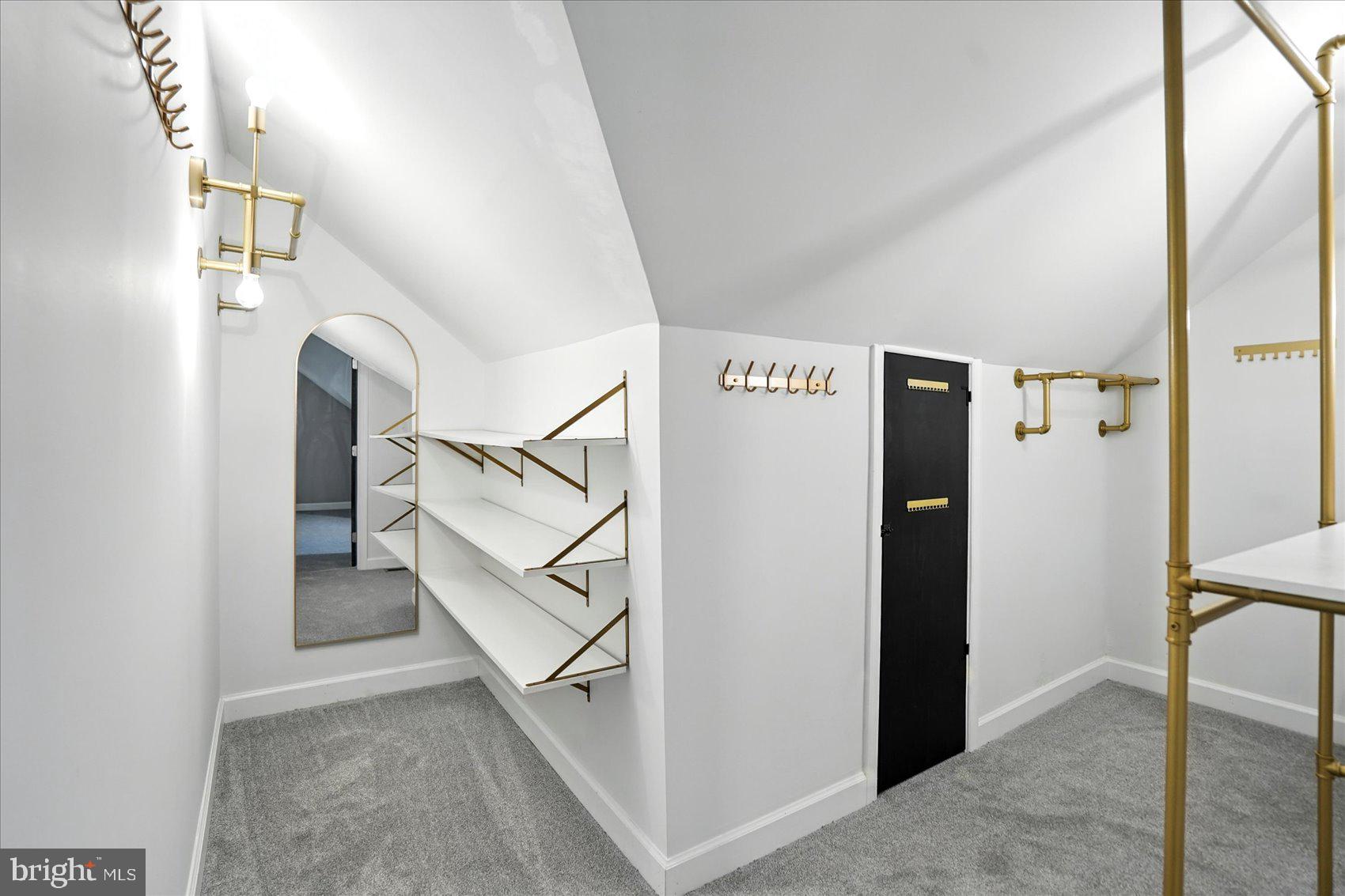 KENILWORTH PARK - Residential