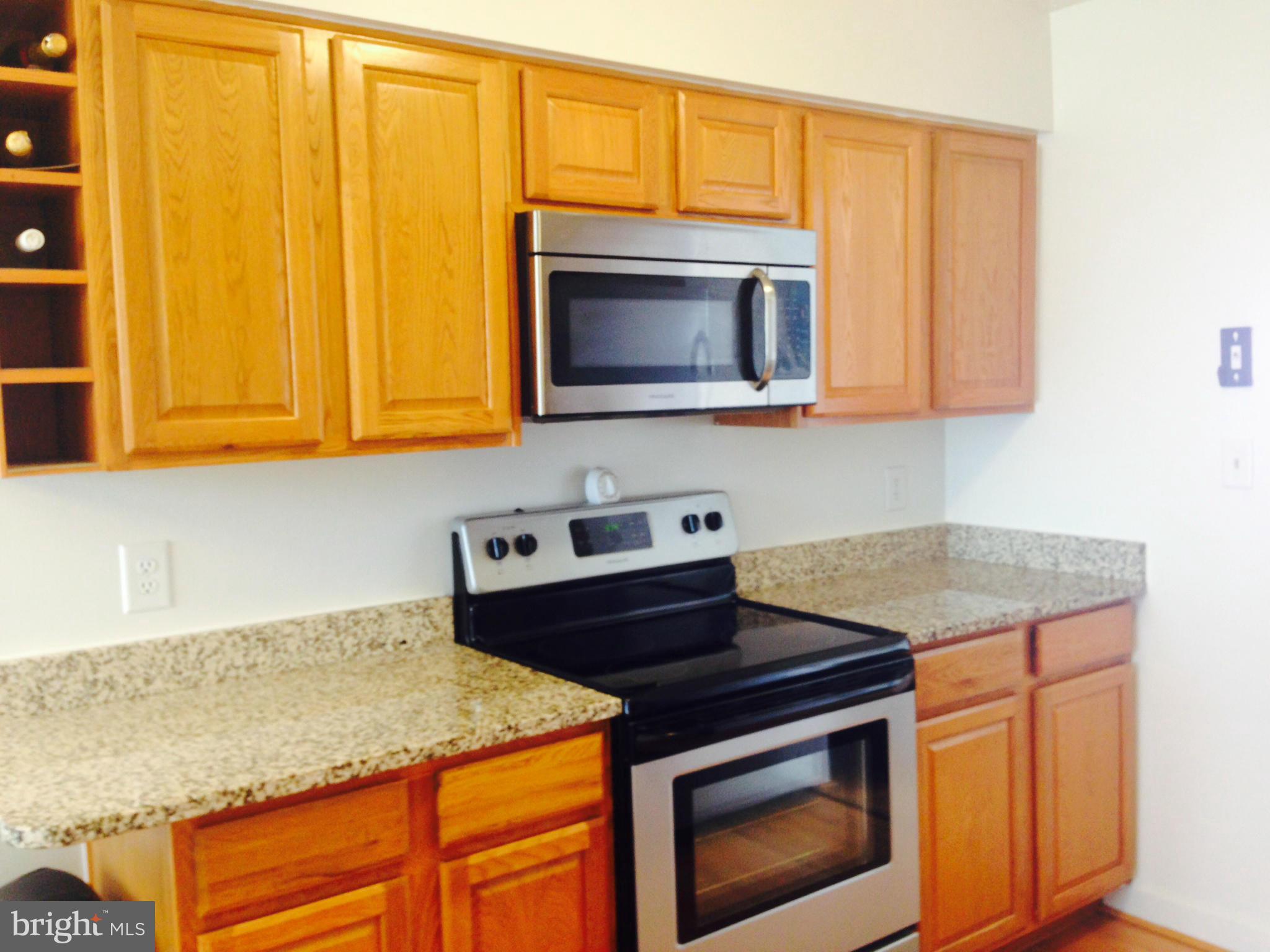 STONEYBROOKE VILLAGE - Residential