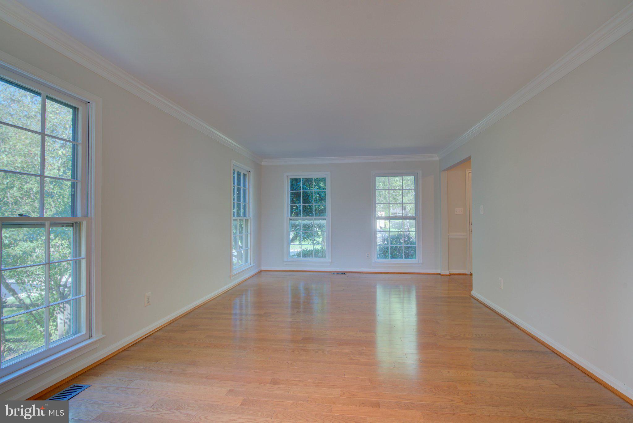 5305 CAT TAIL COURT