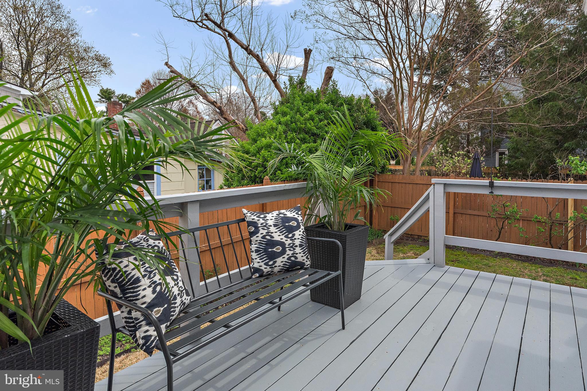 503 BURNSIDE STREET