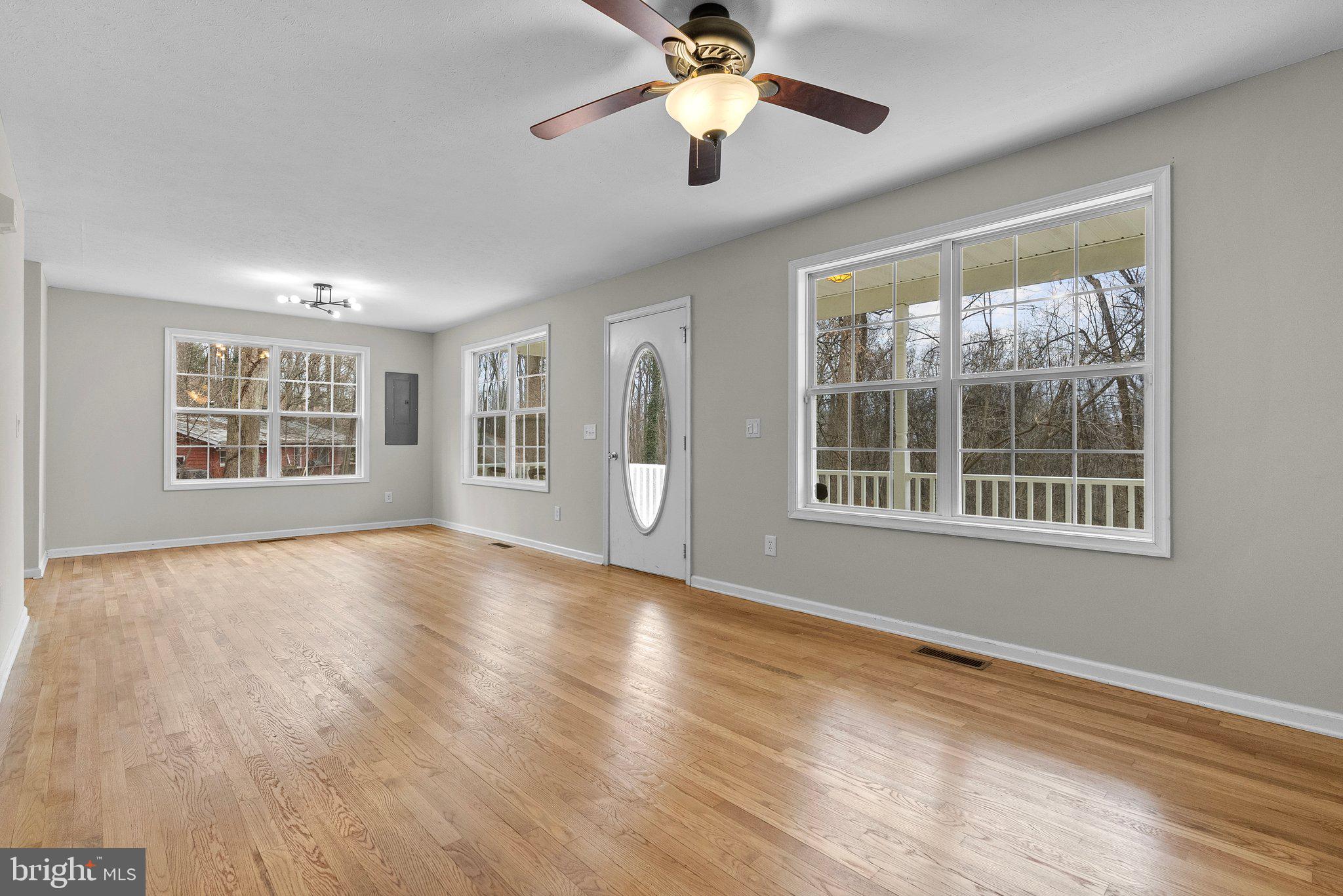 SHANNONDALE - Residential