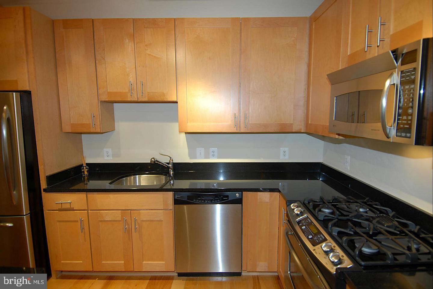 WESTLEE - Residential Lease