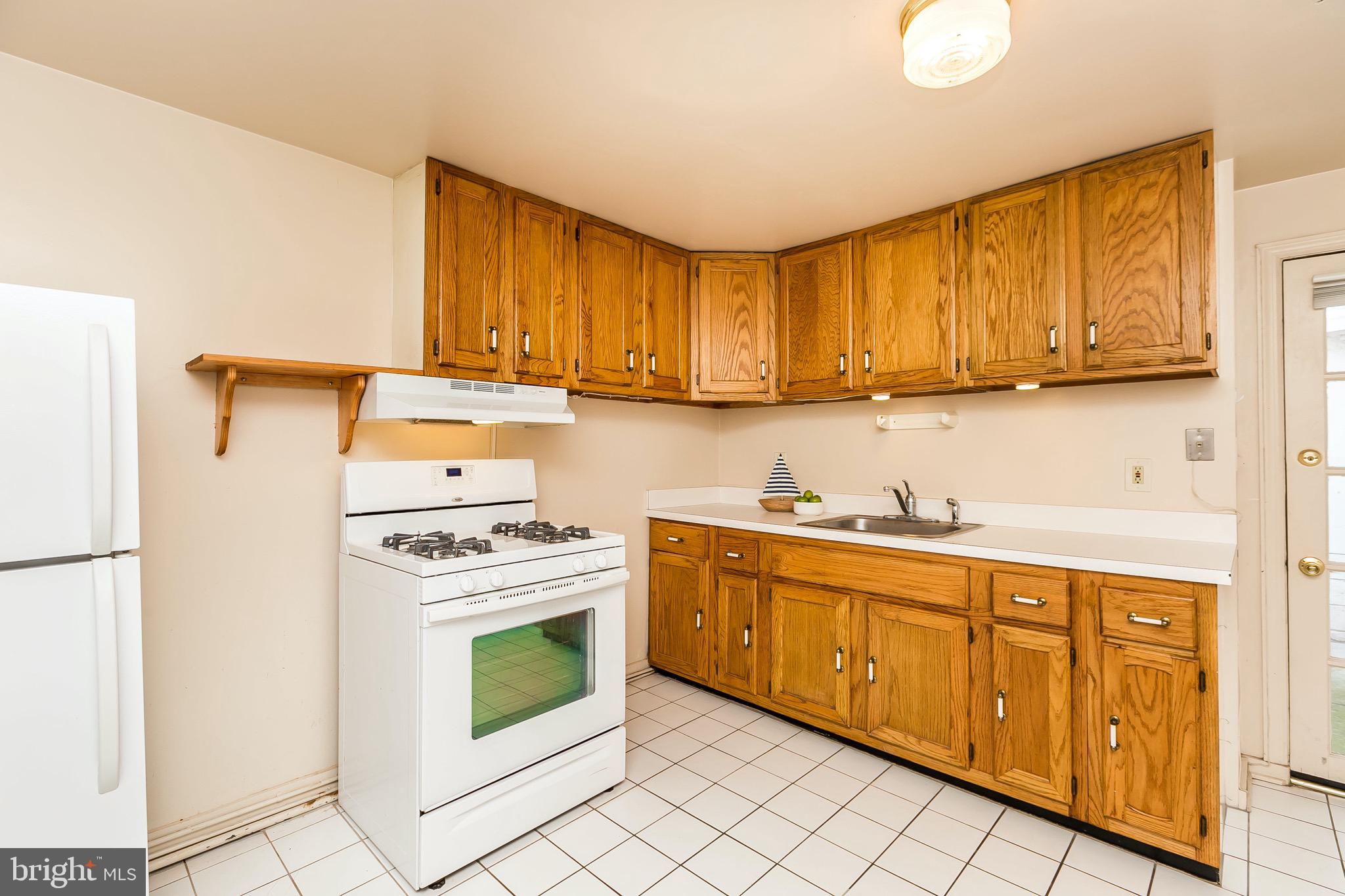 FEDERAL HILL HISTORIC DISTRICT - Residential Lease