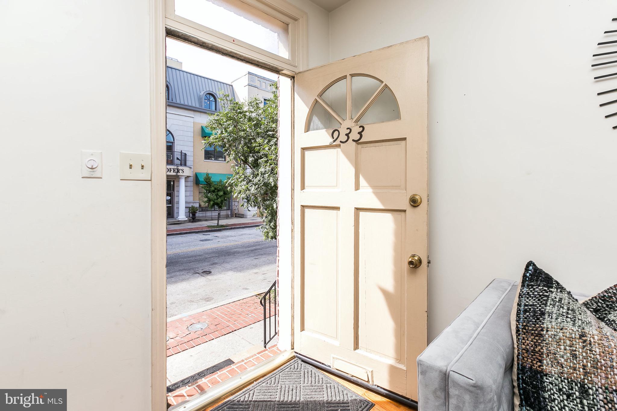 FEDERAL HILL HISTORIC DISTRICT - Residential Lease