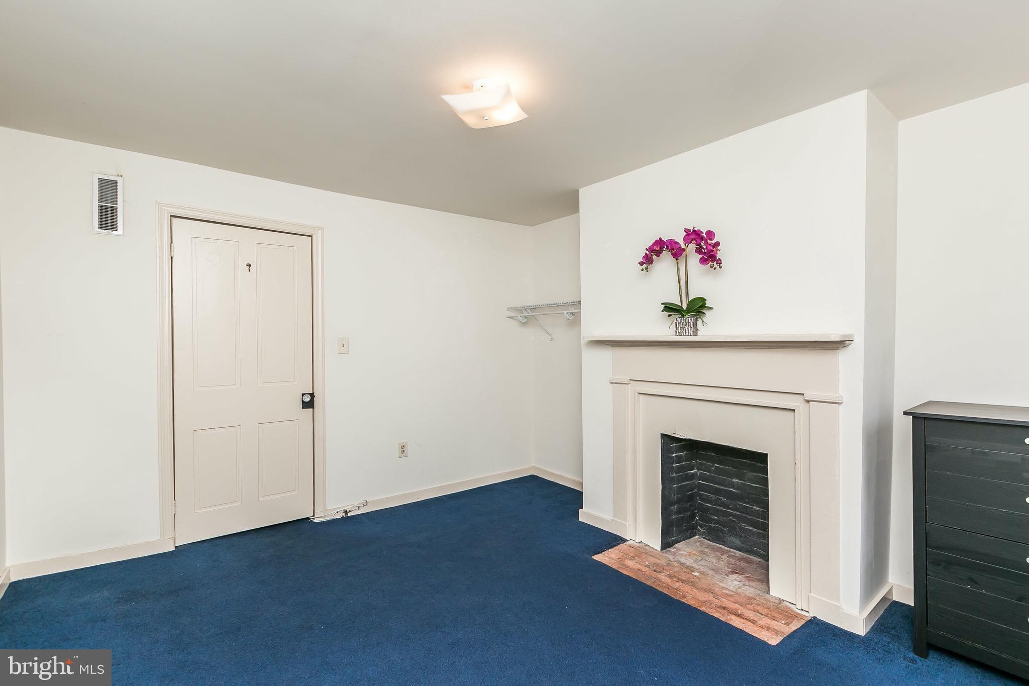 FEDERAL HILL HISTORIC DISTRICT - Residential Lease
