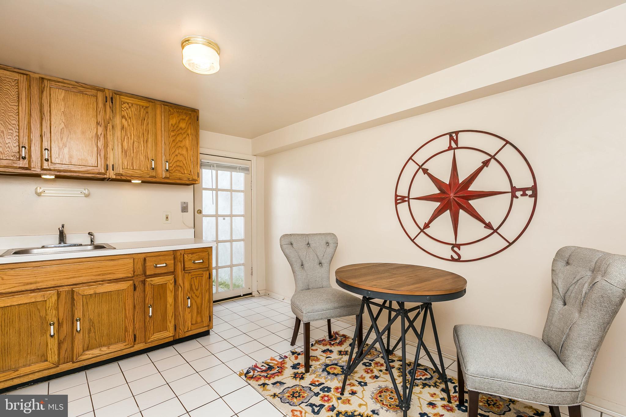 FEDERAL HILL HISTORIC DISTRICT - Residential Lease