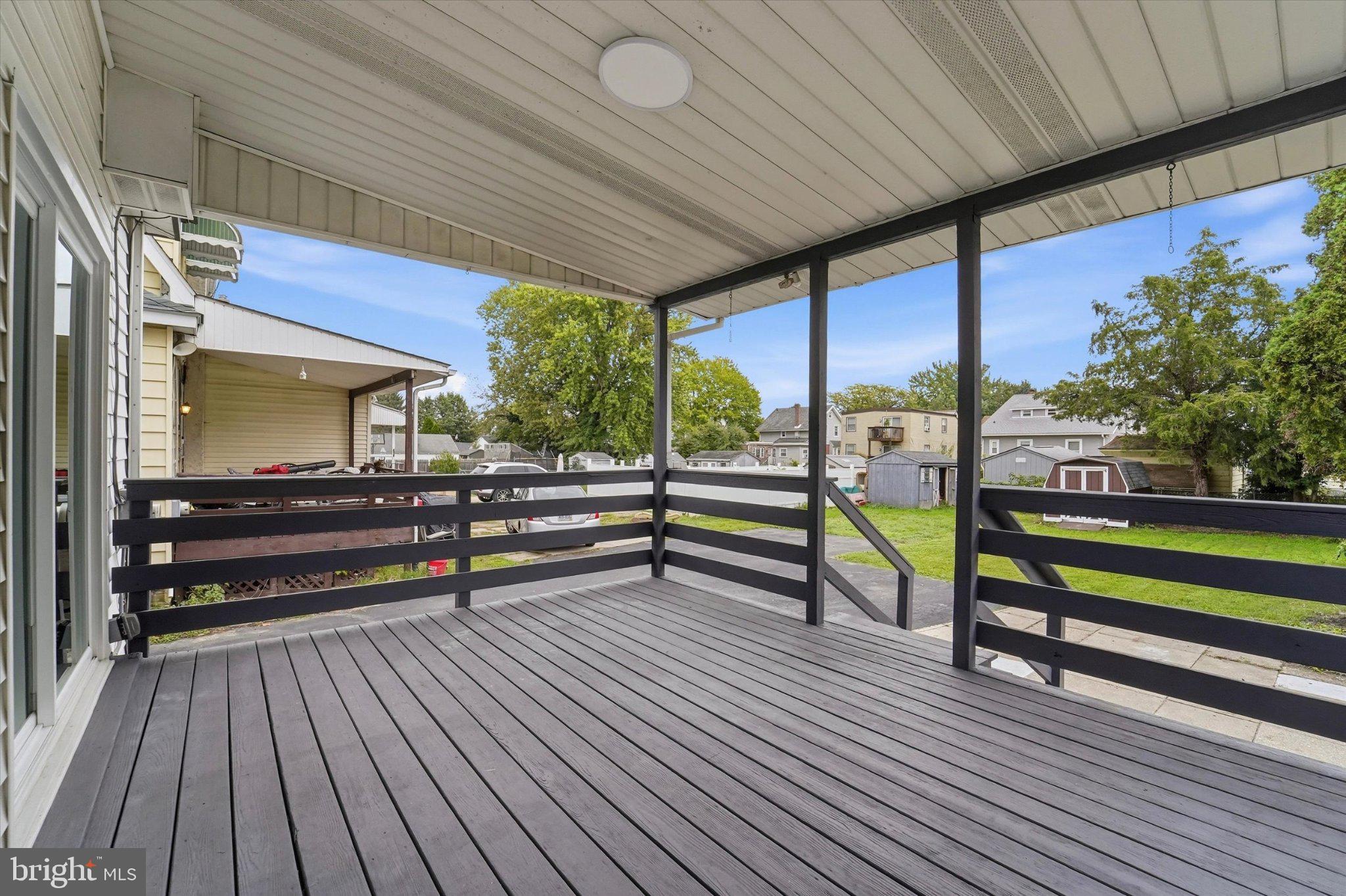 129 N LLANWELLYN AVENUE