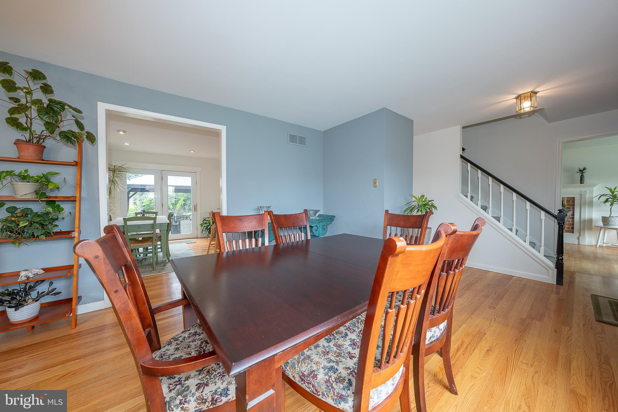 316 GREENBRIAR LANE
