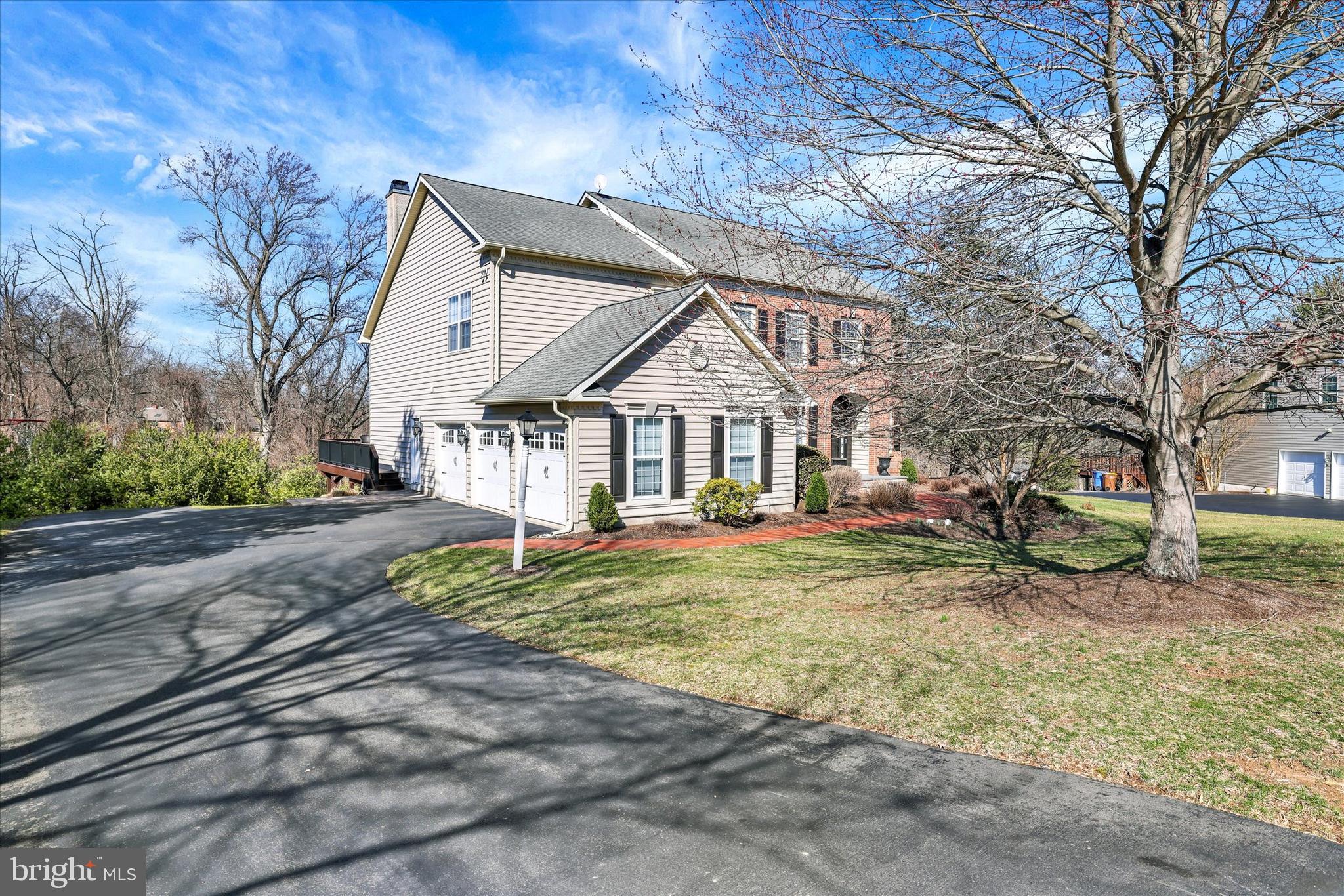 CLEARVIEW ESTS - Residential