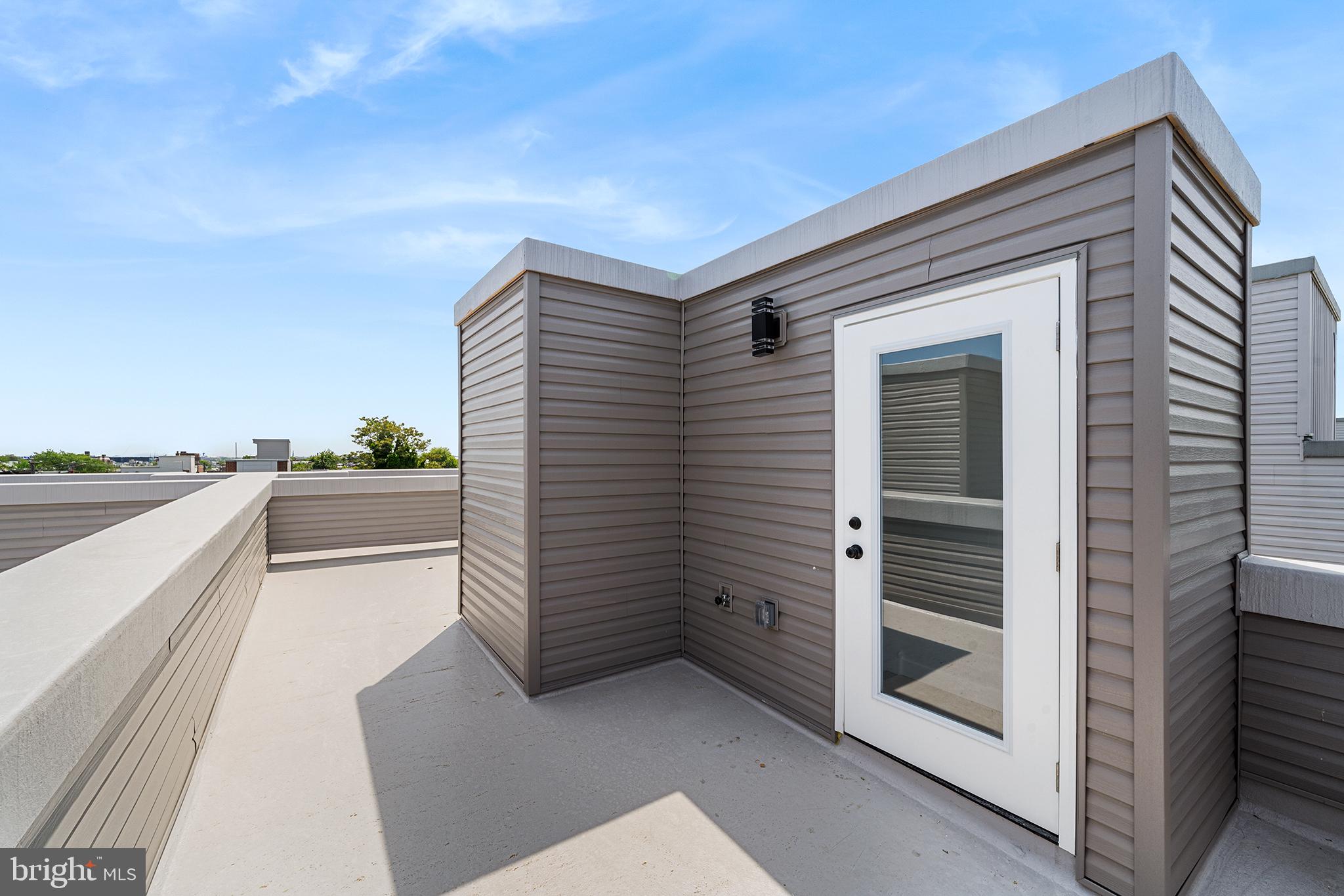 OLDE KENSINGTON - Residential Lease