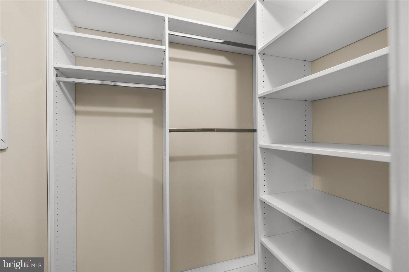 OAK GROVE TERRACE - Residential