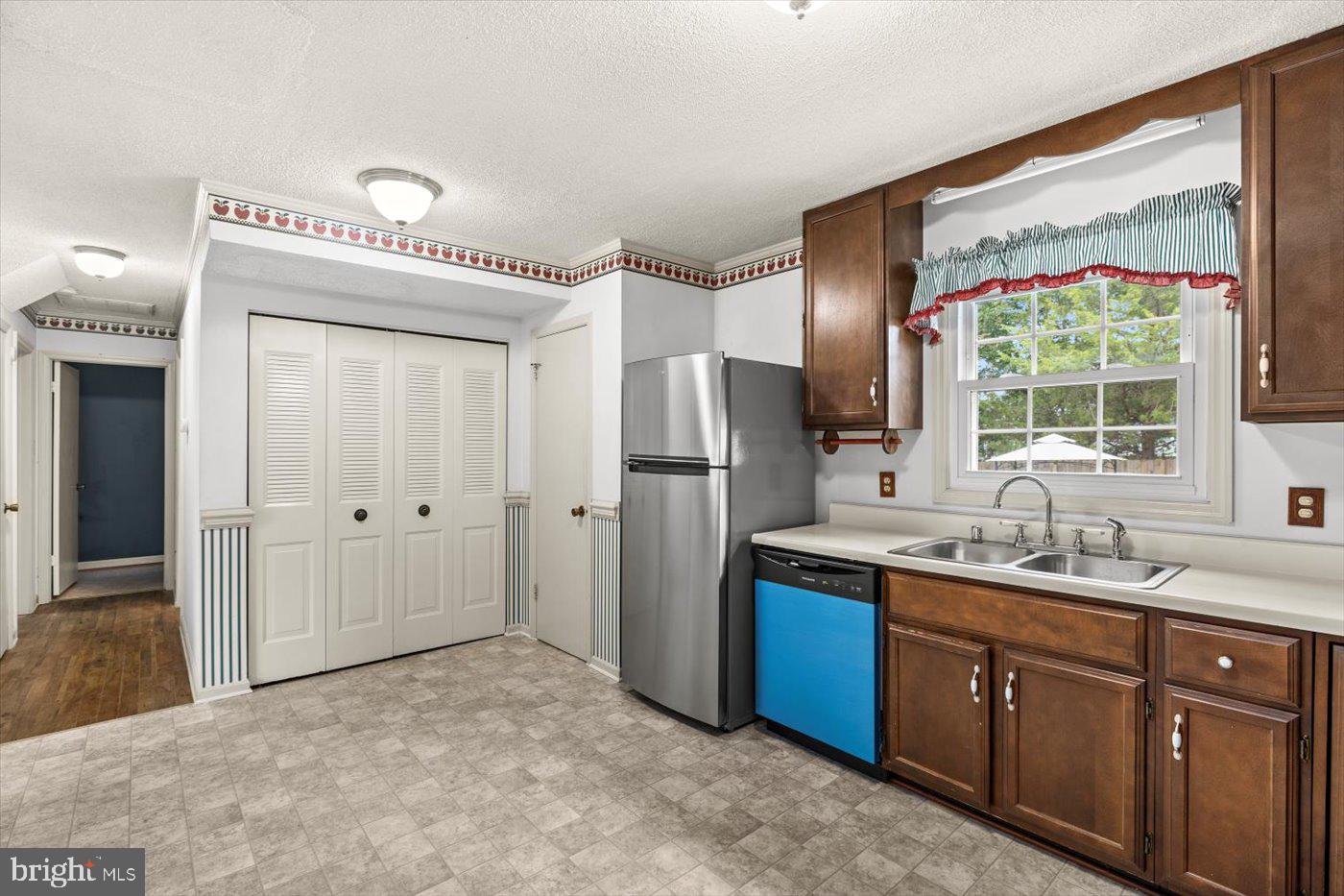 OAK GROVE TERRACE - Residential