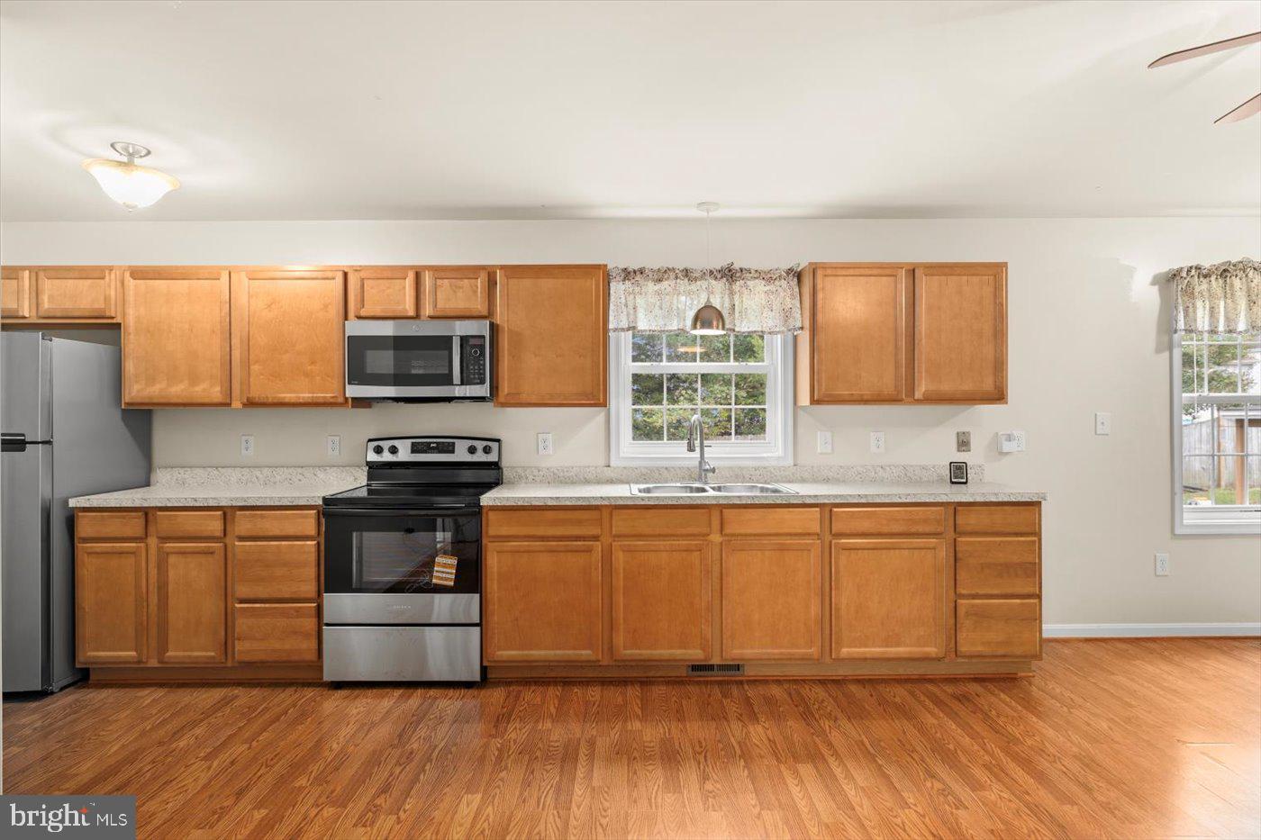 OAK GROVE TERRACE - Residential